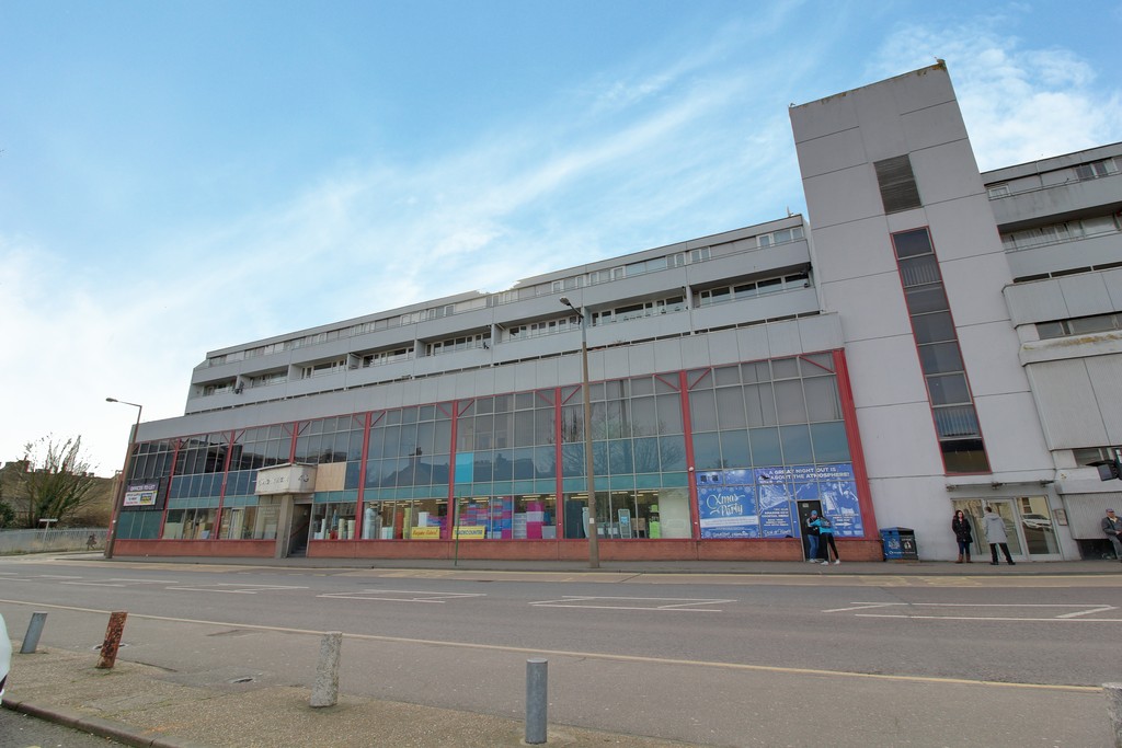 Martin & Co SouthendonSea 1 bedroom Studio Let in Tolhurst House