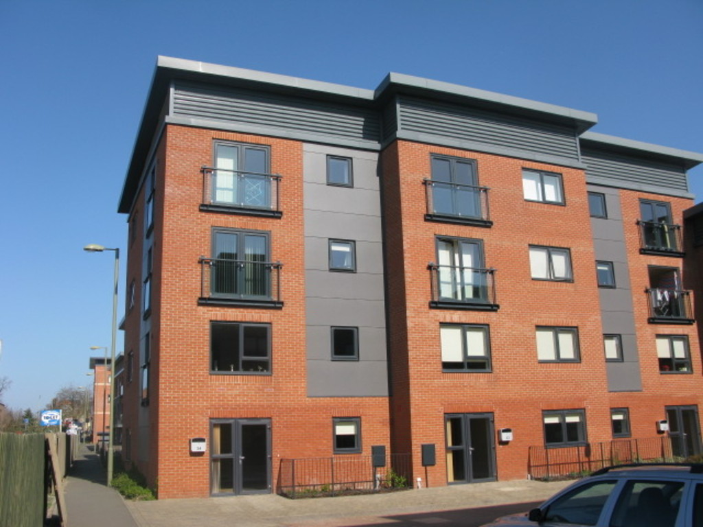 Martin & Co Banbury 2 bedroom Apartment Let in Marshall Road, Banbury