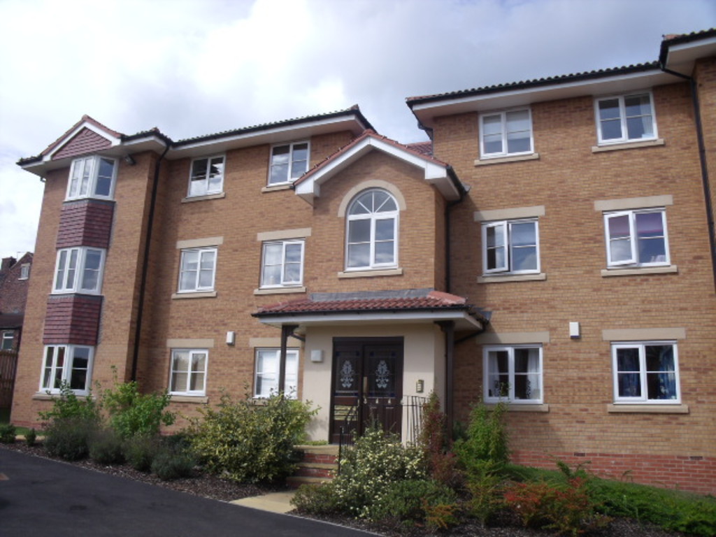 Martin & Co Rotherham 2 bedroom Apartment Let in Falconer Way, Treeton