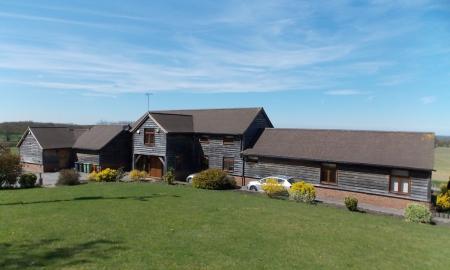 7 bedroom Detached House to rent - East Flexford Lane, Guildford GU3