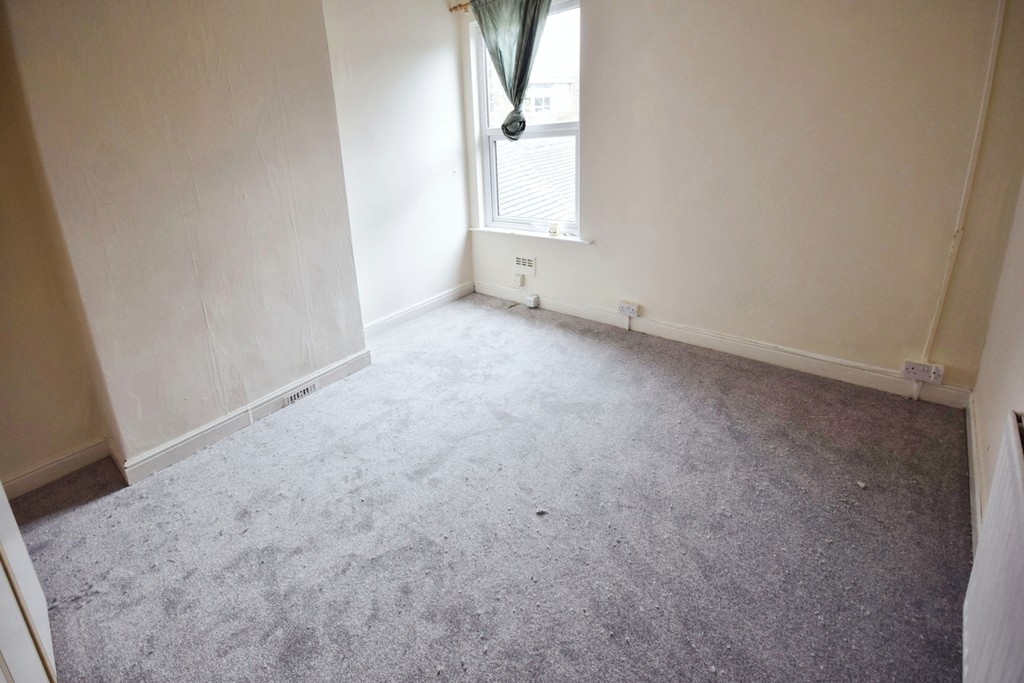 Martin & Co Stoke on Trent 2 bedroom Terraced House Let in Thornton