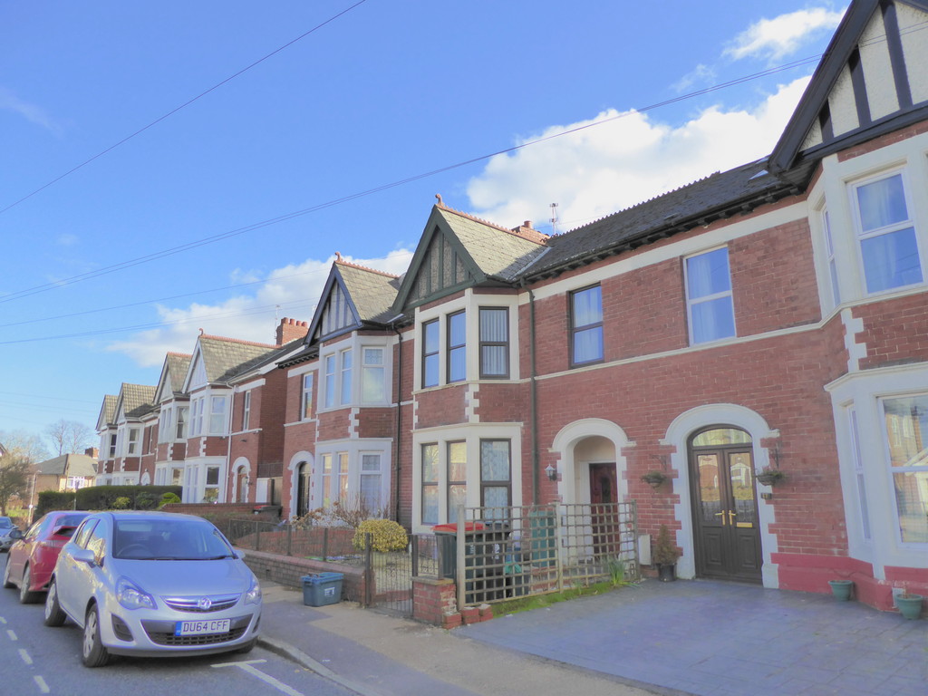 St Marks Crescent, Newport Martin & Co