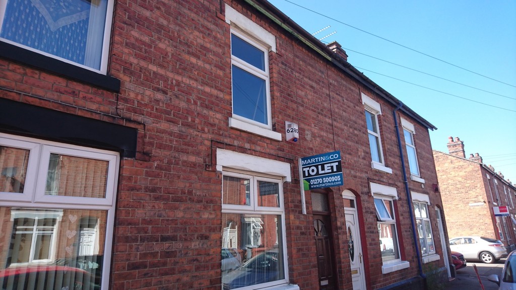 Martin & Co Crewe 2 bedroom Terraced House Let in Bedford Street, Crewe