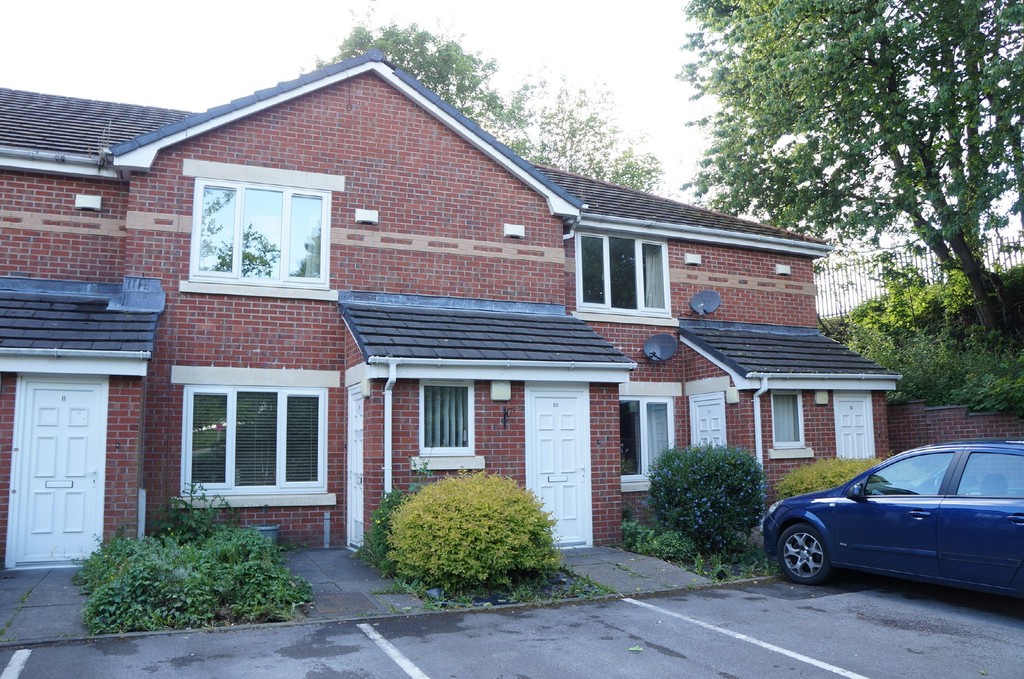 Martin & Co Rochdale 2 bedroom Apartment Let in Cronkeyshaw , Rochdale