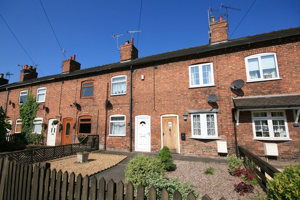 Martin & Co Nantwich 2 bedroom Terraced House Let in Millstone Lane