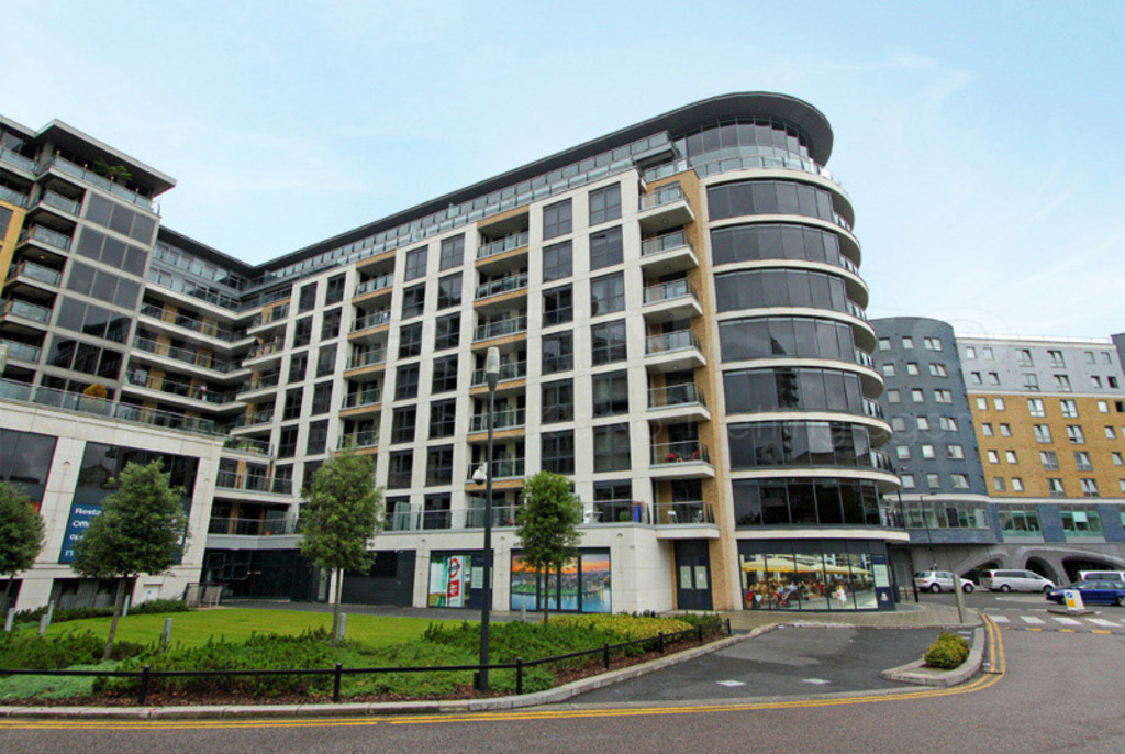 Martin & Co London Riverside 1 bedroom Apartment for sale in Octavia