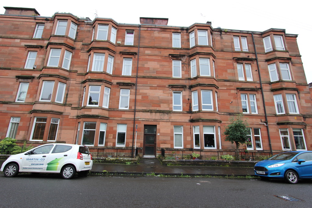 Martin Co Glasgow Shawlands 1 Bedroom Flat Let In