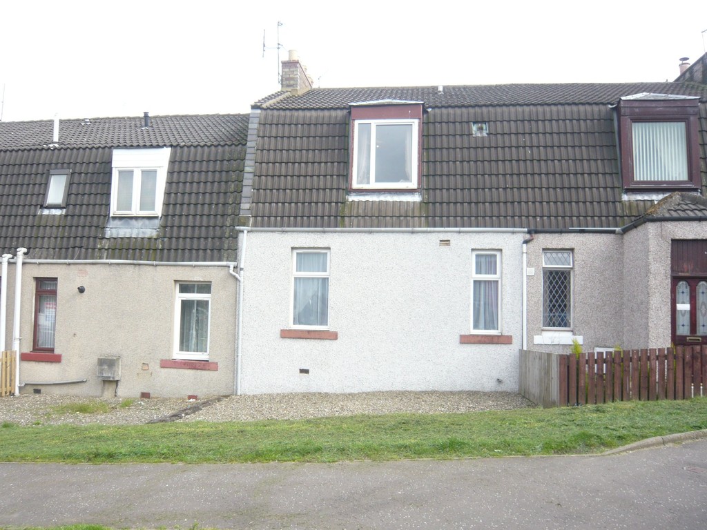 Martin & Co Dunfermline 2 bedroom Flat Let Agreed in Old Hillview Place