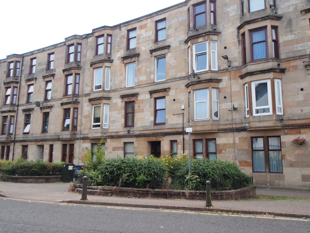 Martin & Co Paisley 1 bedroom Flat Let in McKerrell Street , Paisley