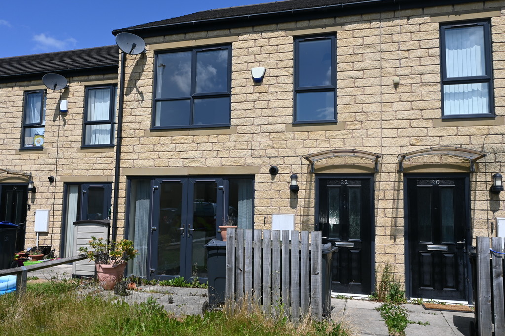 Martin & Co Saltaire 3 bedroom Town House Let in Red Holt Avenue (Plot 223)