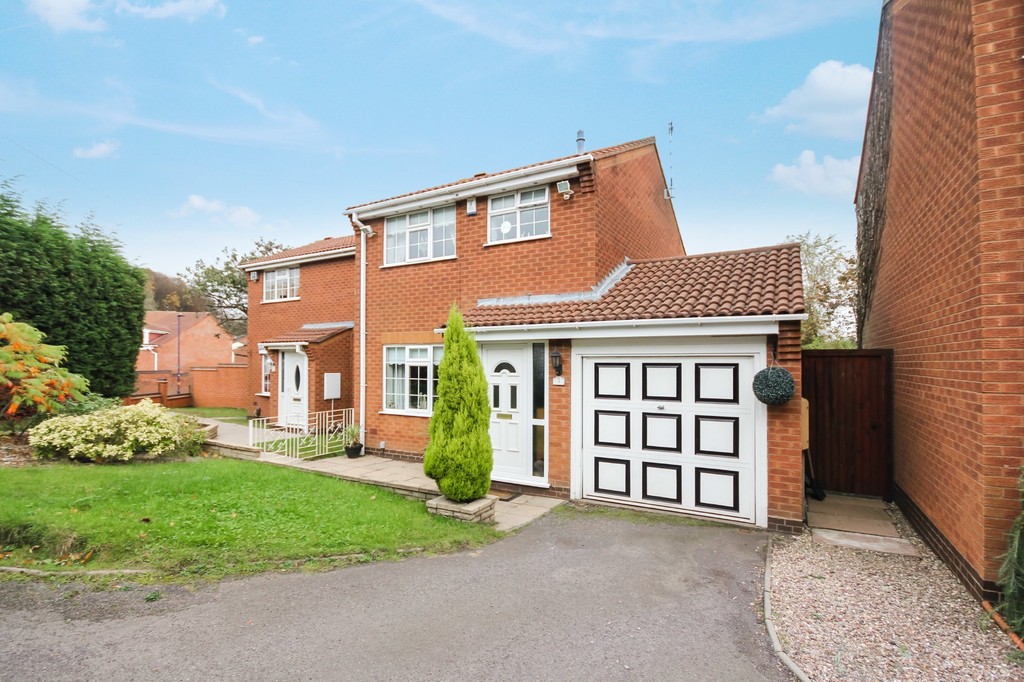 Martin & Co Birmingham Harborne 3 bedroom SemiDetached House Let in Adams Brook Drive, Bartley
