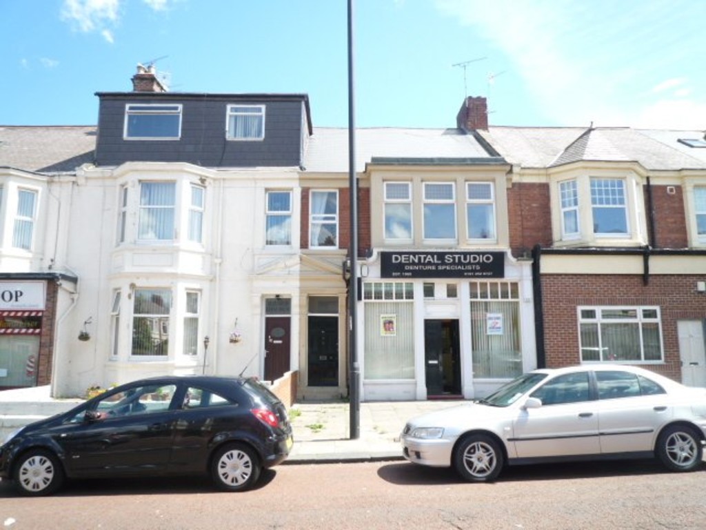 Martin & Co Whitley Bay 2 bedroom Flat Let in Esplanade, Whitley Bay