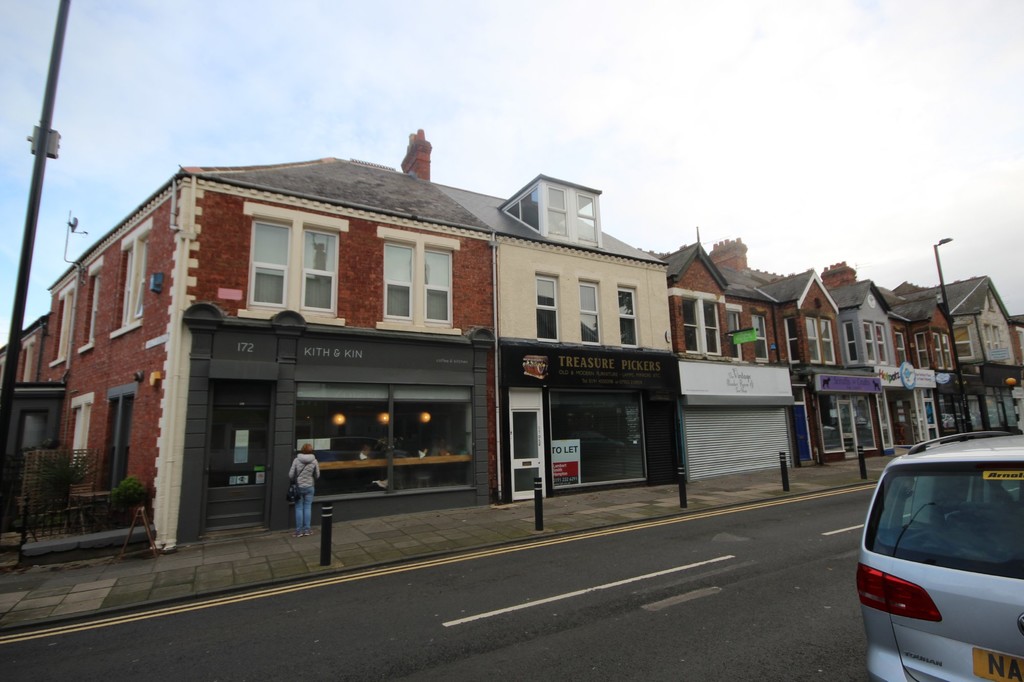 Martin & Co Whitley Bay 1 bedroom Flat Let in Park View, Whitley Bay