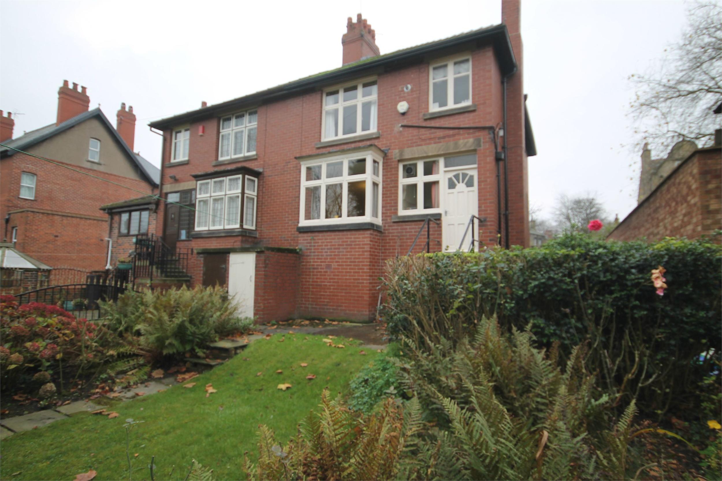 Whitegates Barnsley 3 bedroom SemiDetached House SSTC in Huddersfield