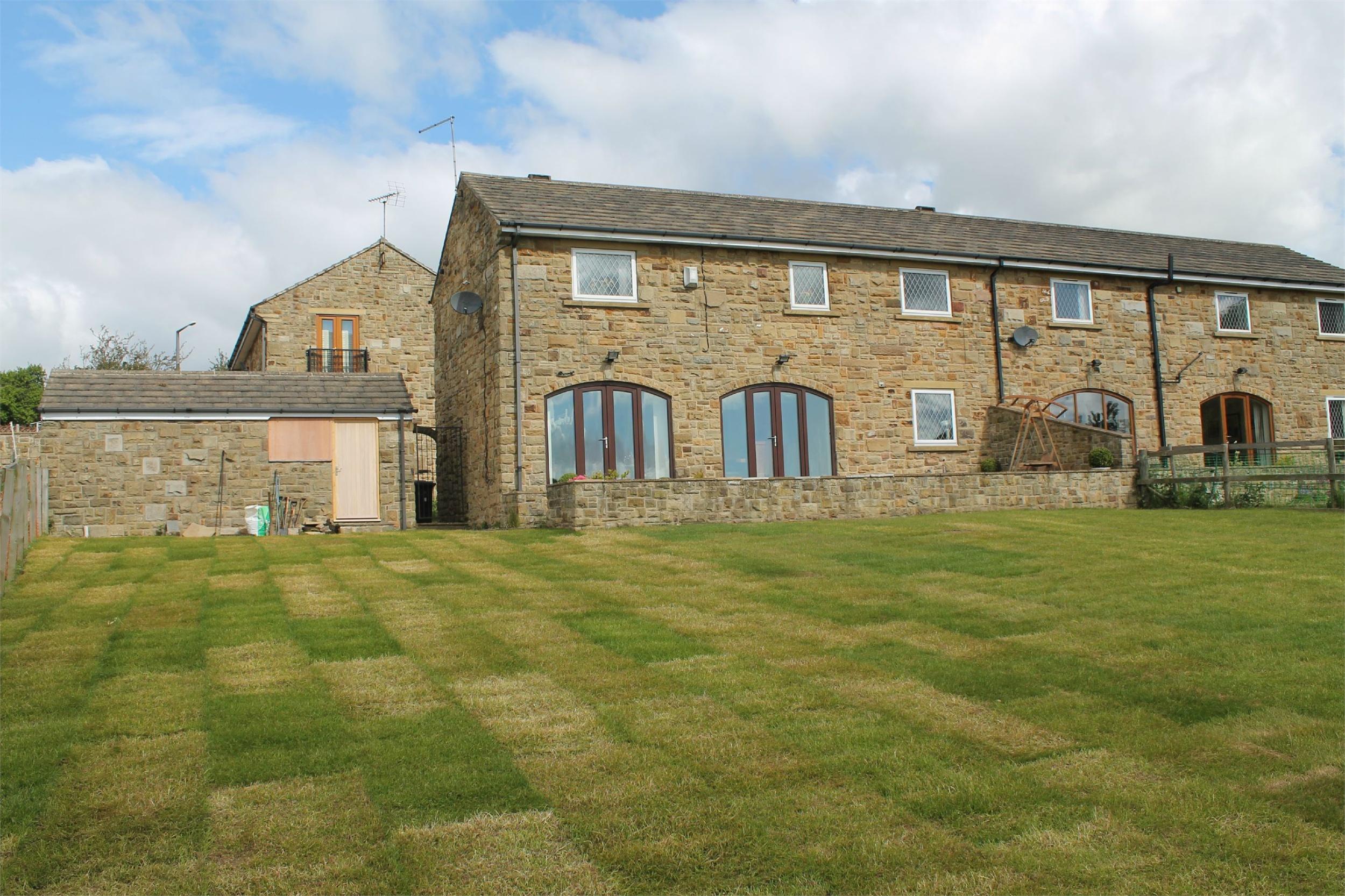 Whitegates Barnsley 3 bedroom Barn Conversion SSTC in Violet Farm Court