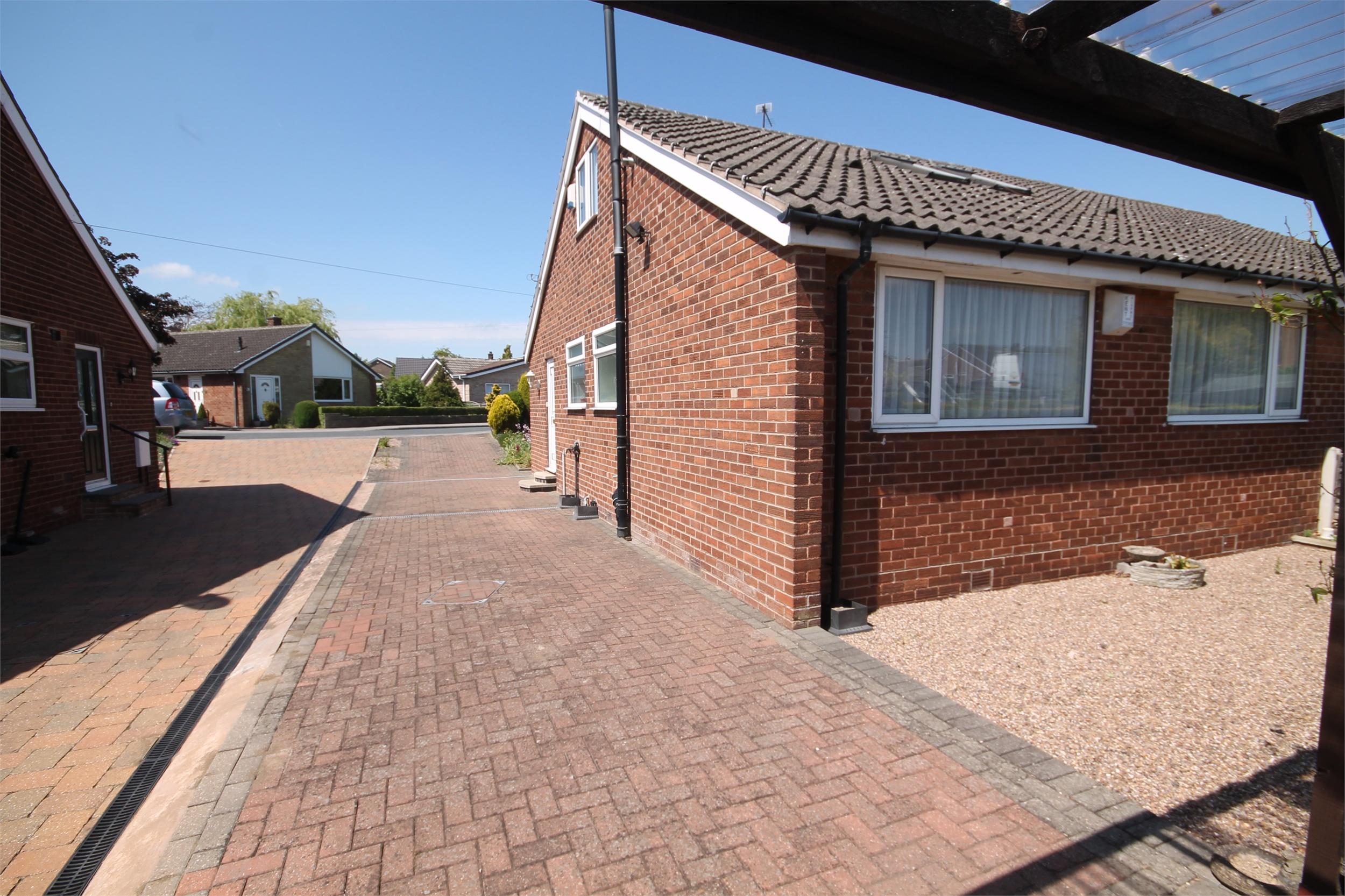 Whitegates Barnsley 2 bedroom SemiDetached Bungalow SSTC in Hunters Rise, Pogmoor, Barnsley
