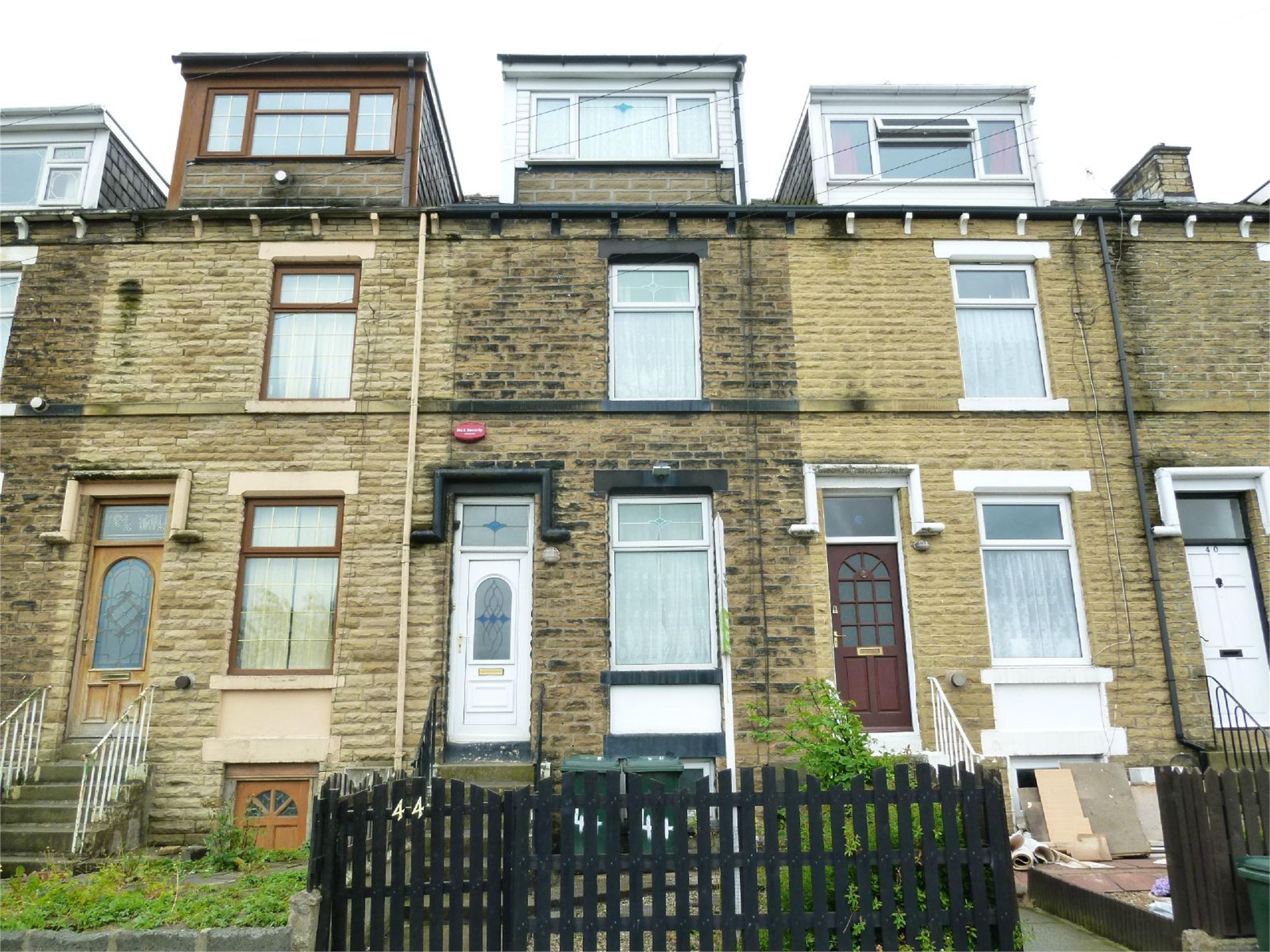 Whitegates Bradford 4 bedroom House for sale in Princeville Road