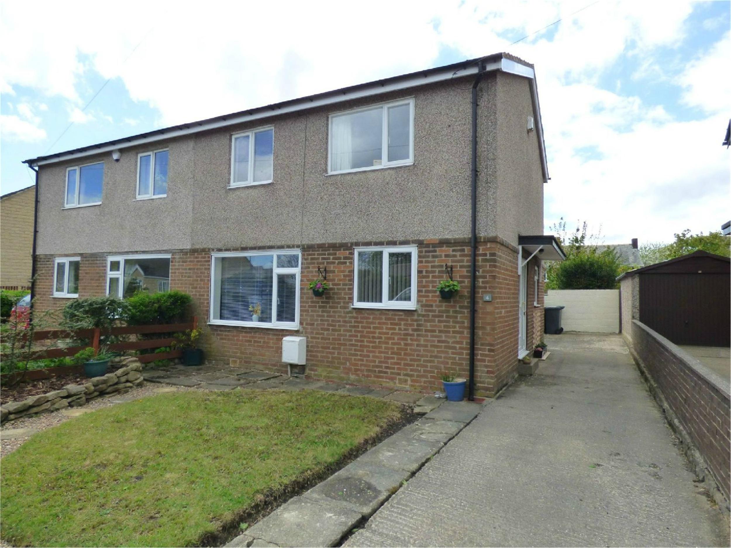Whitegates Cleckheaton 4 bedroom SemiDetached House For Sale in