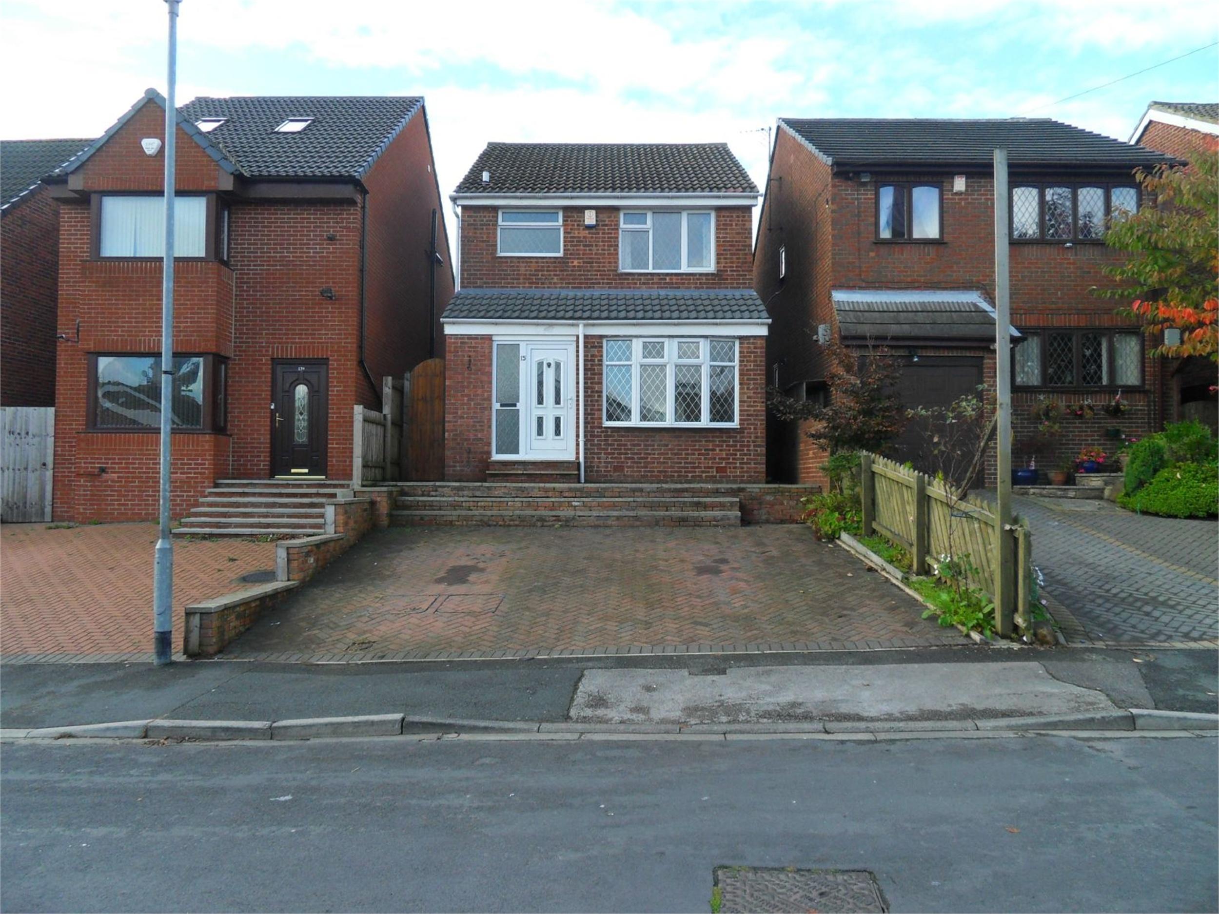 Whitegates Dewsbury 3 bedroom Detached House for sale in Bronte Close