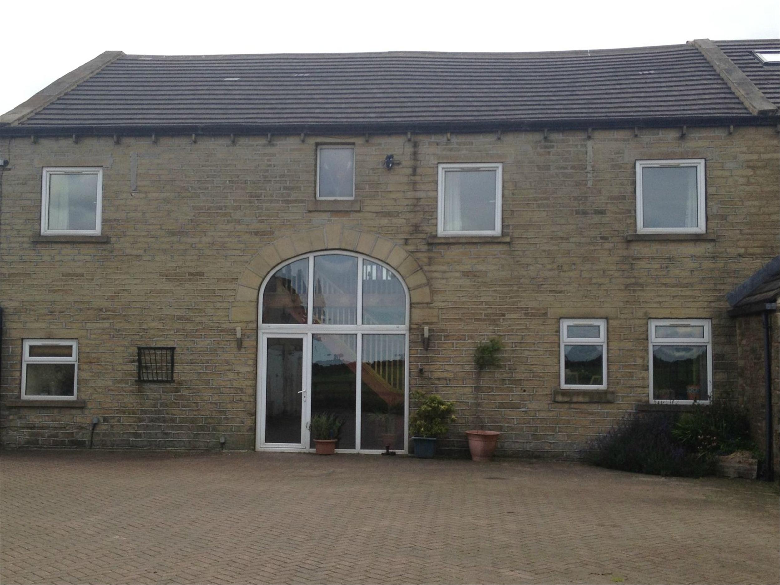 Whitegates Keighley 4 Bedroom Barn Conversion For Sale In