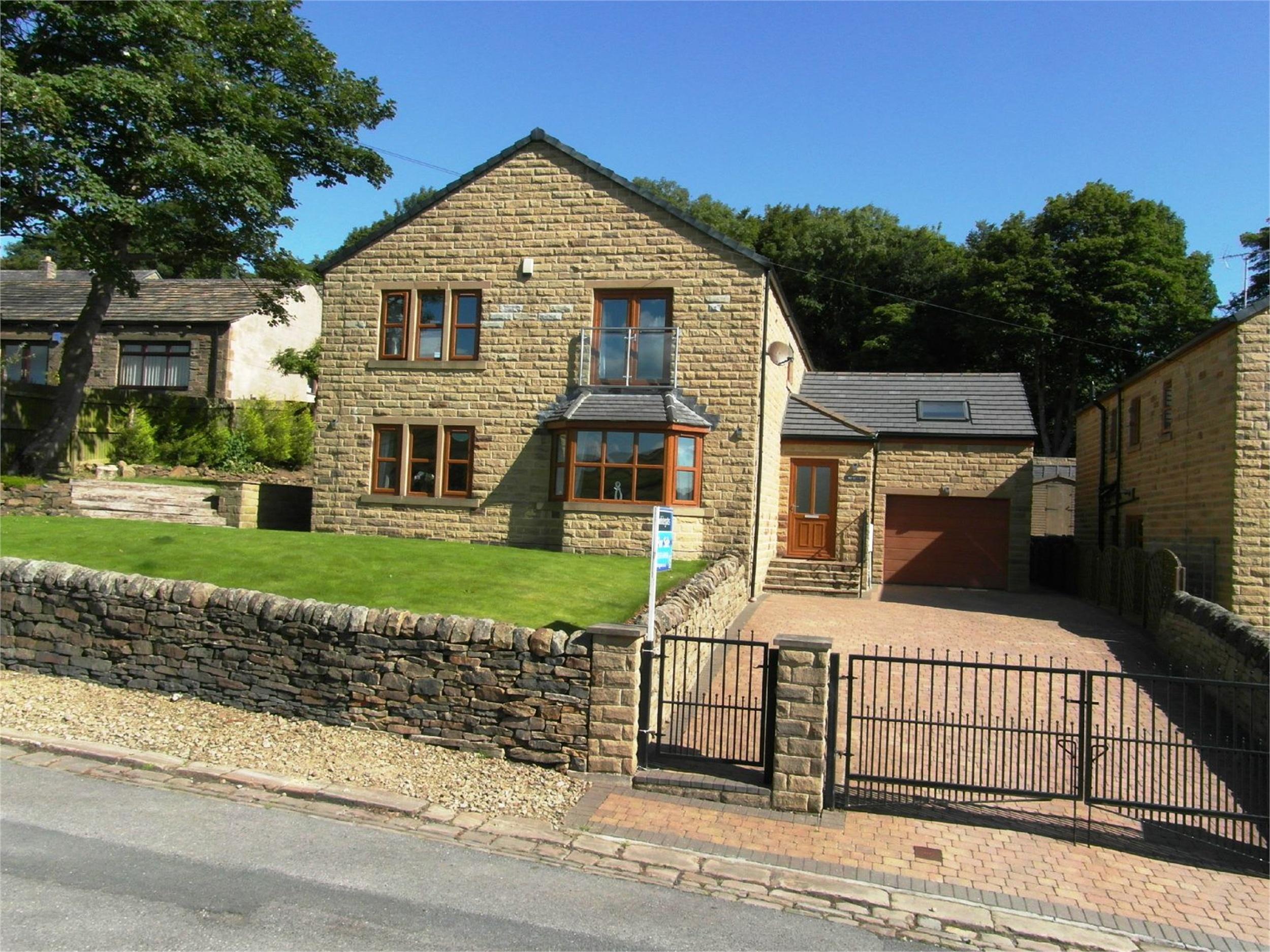 Whitegates Keighley 4 Bedroom Detached House For Sale In Moorview ...