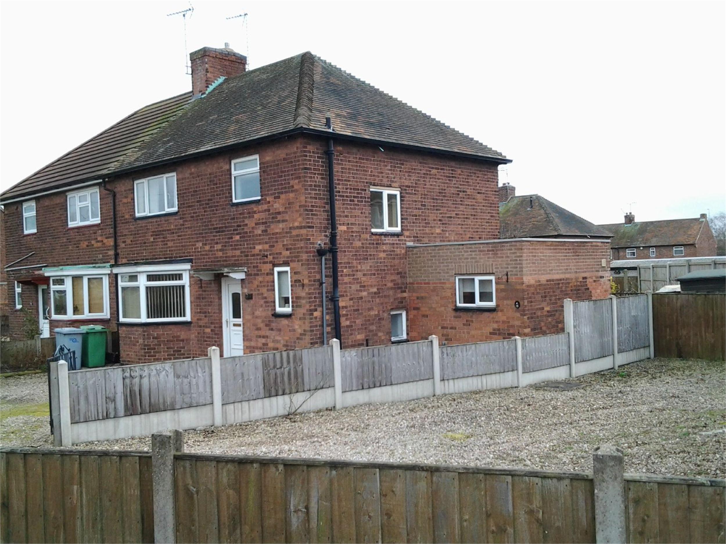 Whitegates Mansfield 3 bedroom SemiDetached House SSTC in Ollerton