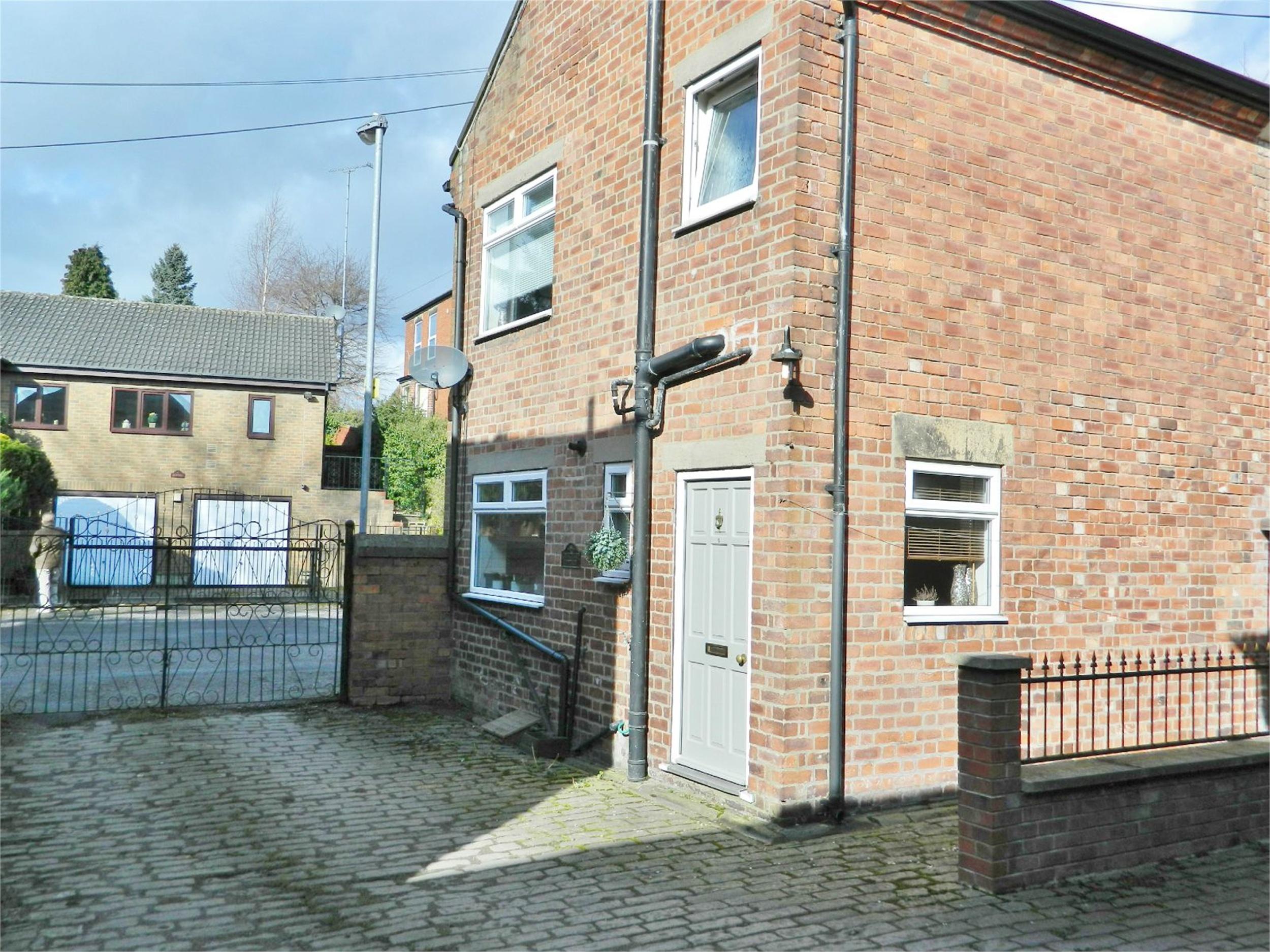 Whitegates Pontefract 2 bedroom Detached House for sale in Button Park