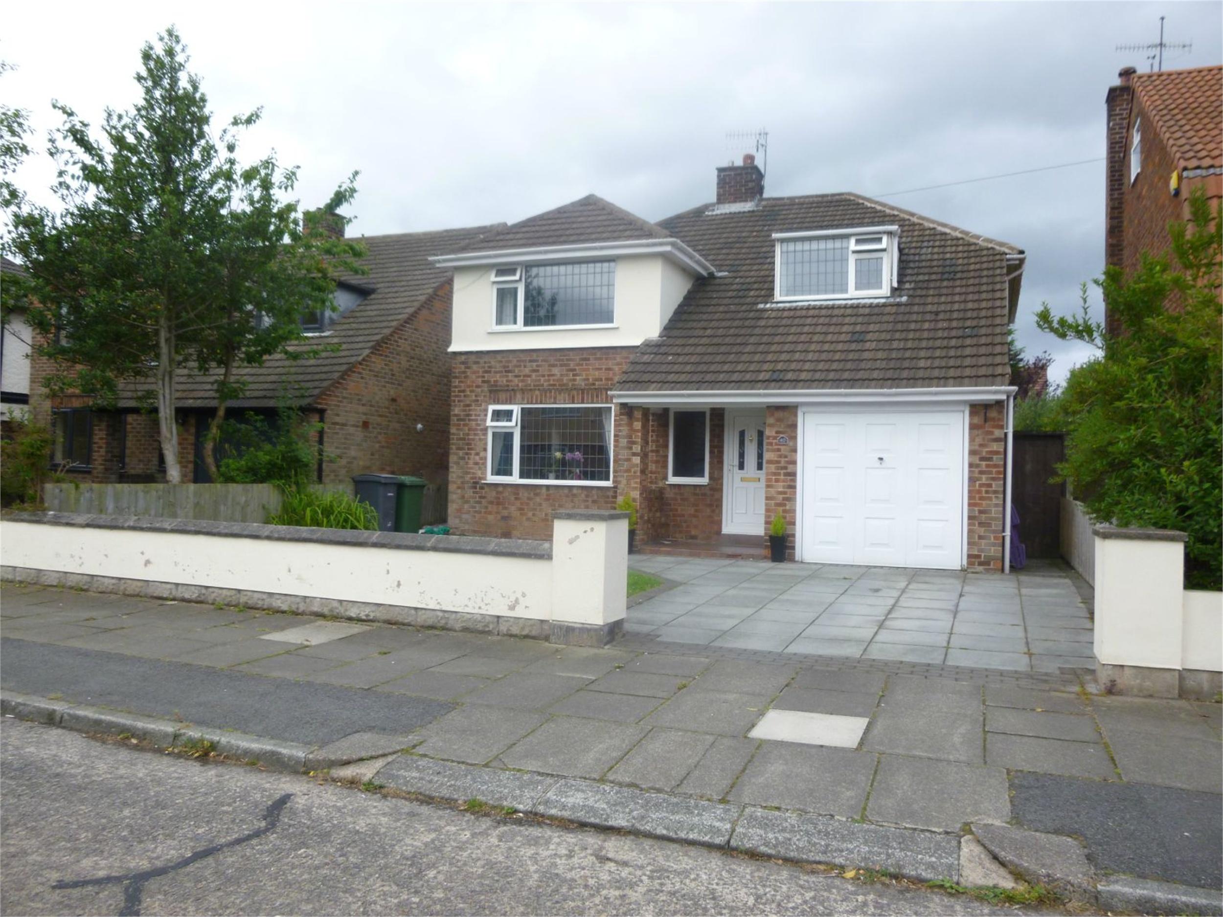 Whitegates Prenton 4 bedroom Detached House for sale in Queens Drive