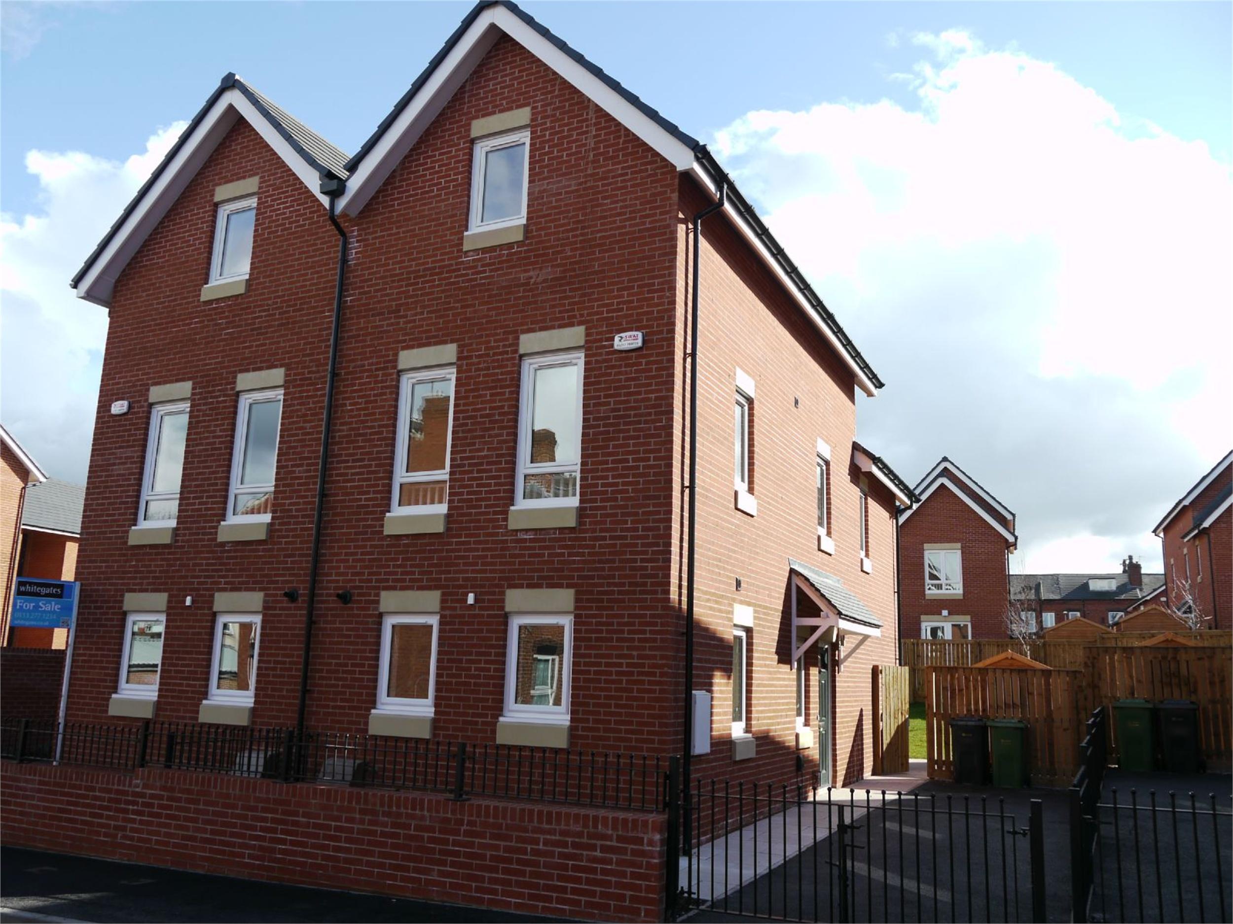 Whitegates South Leeds 3 bedroom SemiDetached House For Sale in