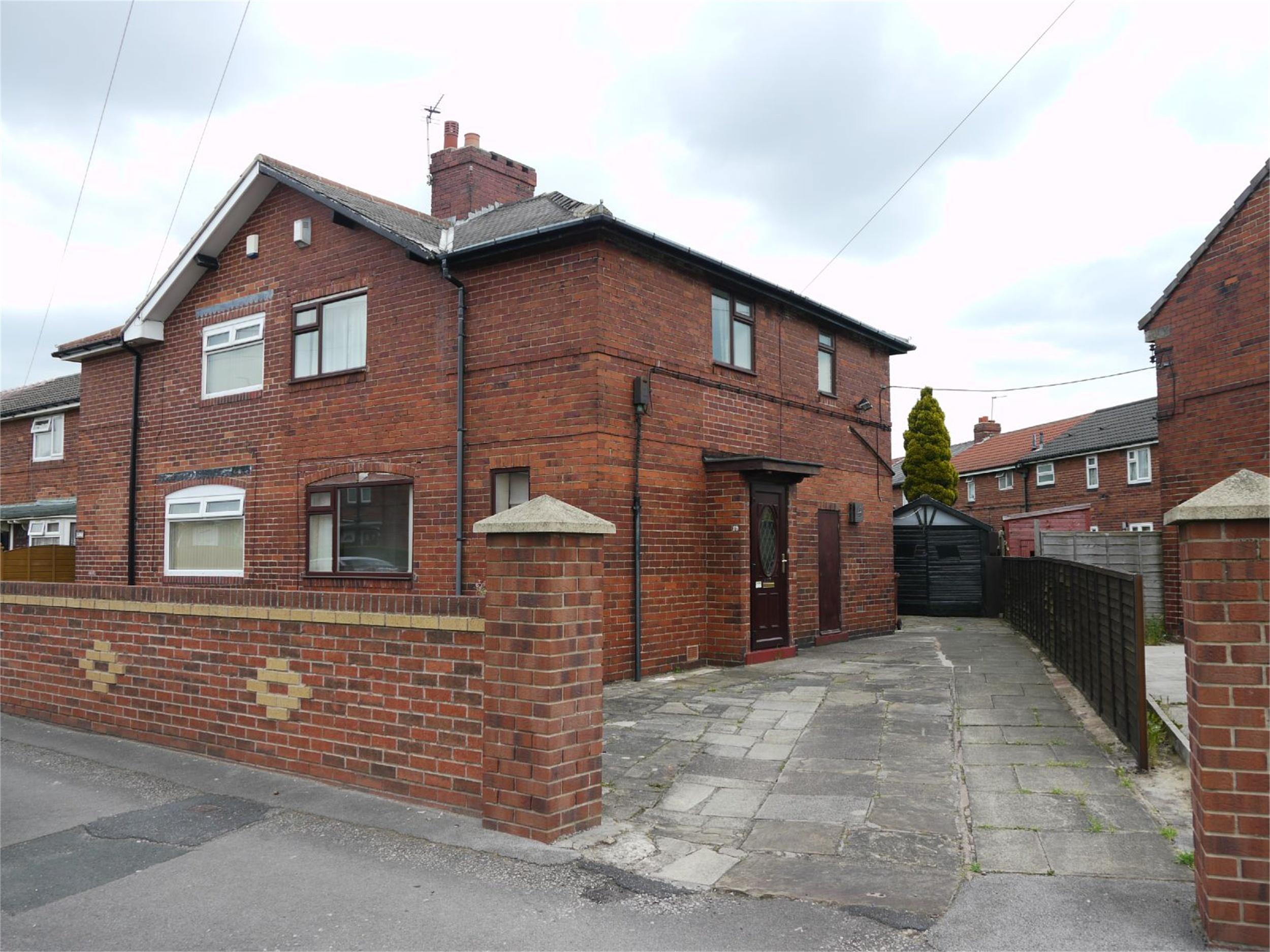 Whitegates South Leeds 3 Bedroom Semi Detached House Sstc In Thorpe