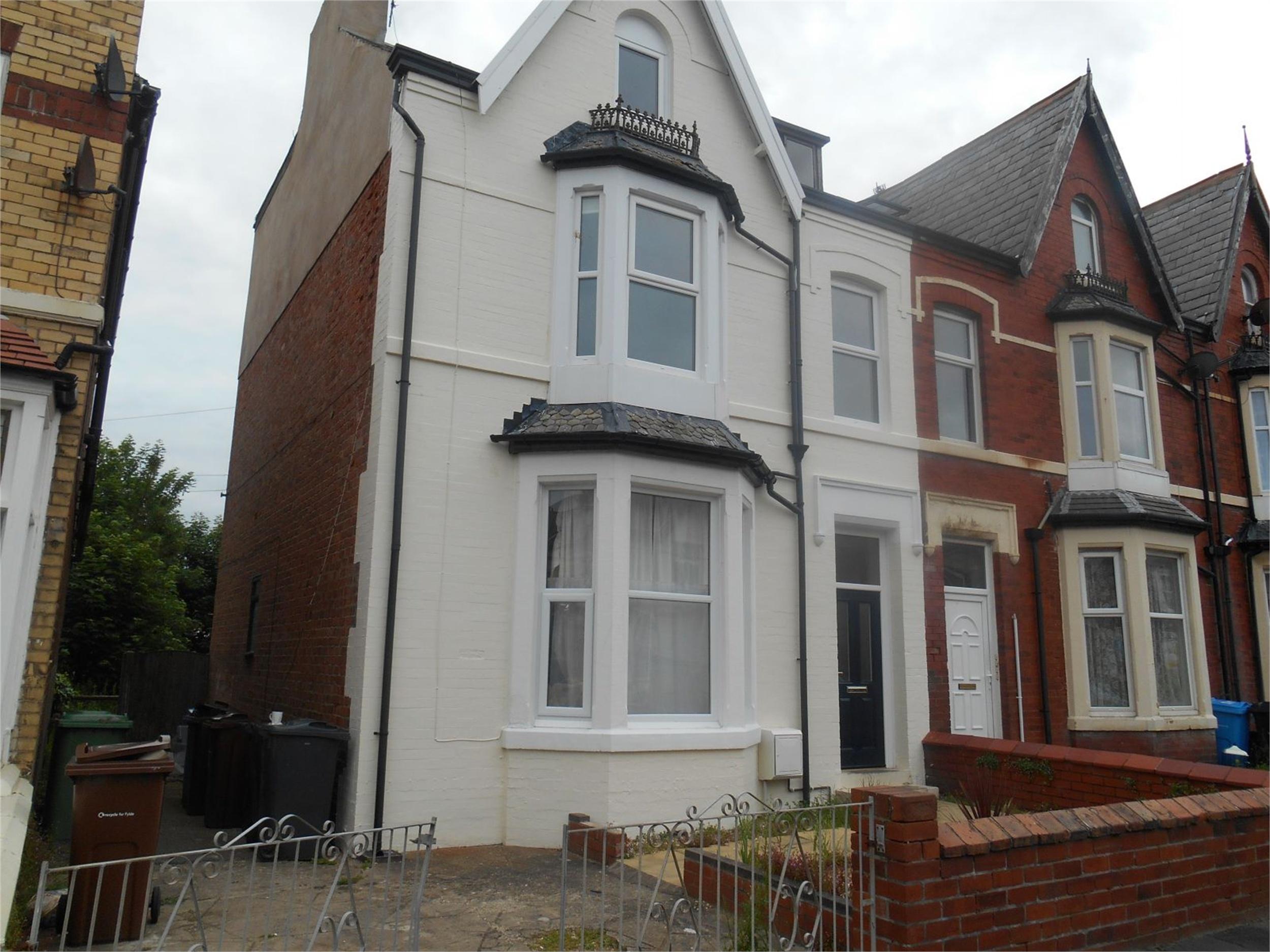 Whitegates St Annes 2 bedroom Flat for sale in St Andrews Road South