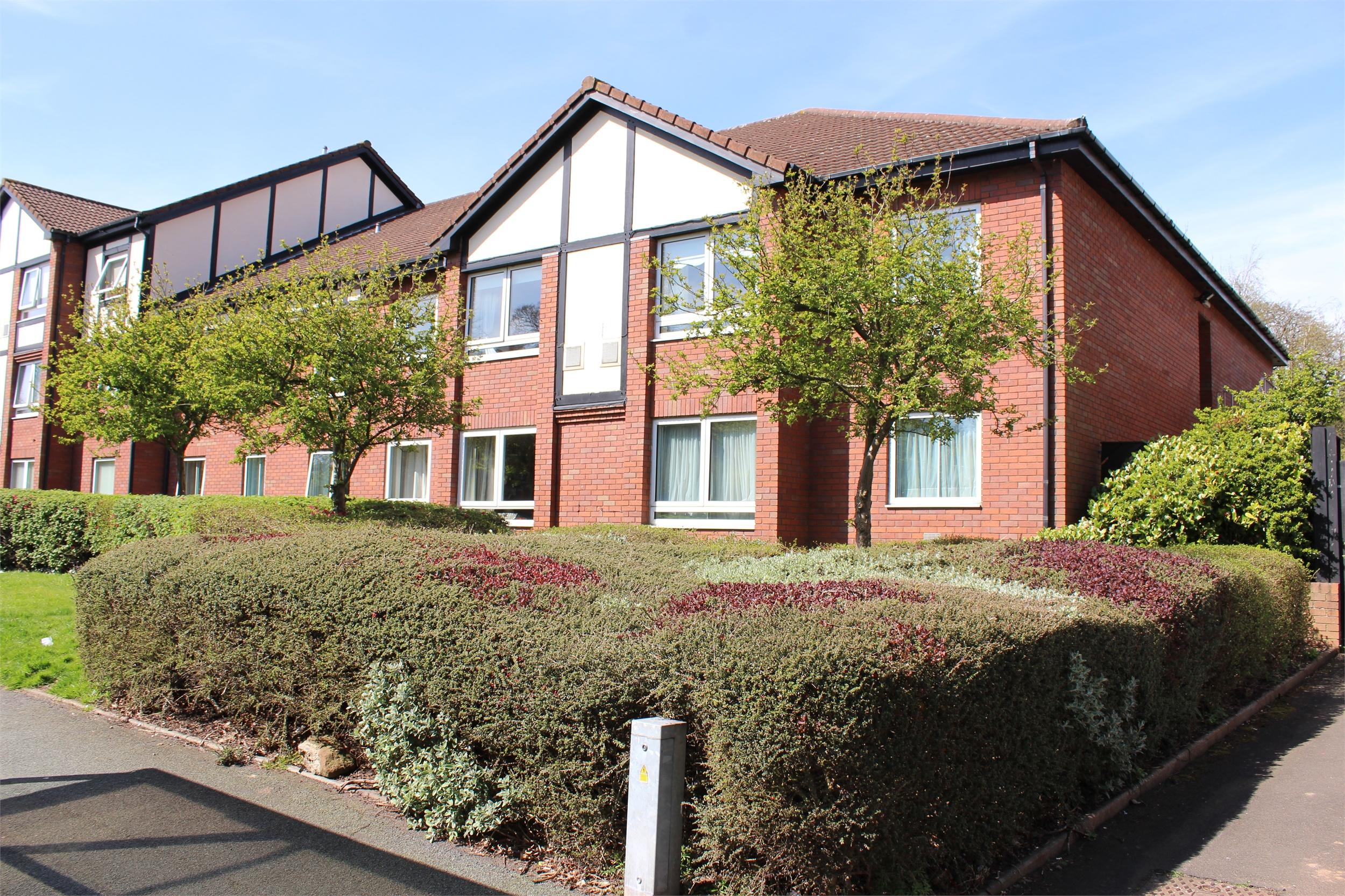 Whitegates Wolverhampton 1 bedroom Flat SSTC in Grosvenor Park