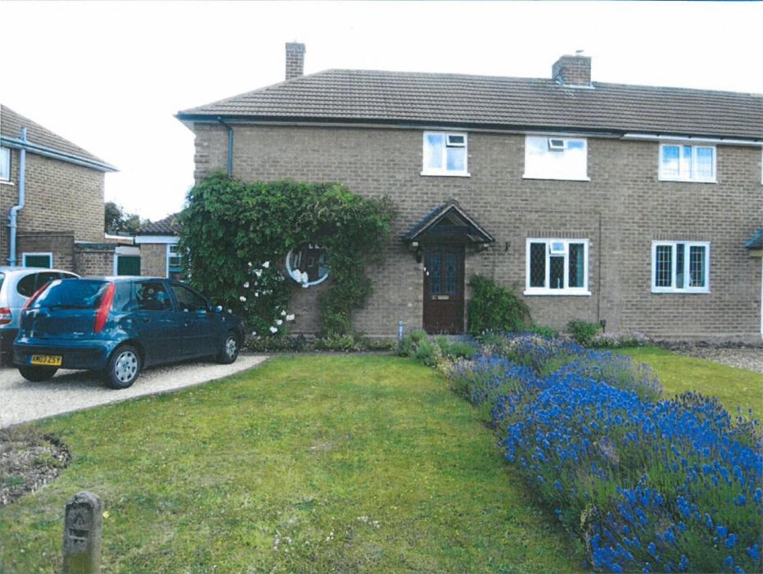 Whitegates Wolverhampton 3 bedroom SemiDetached House to rent in