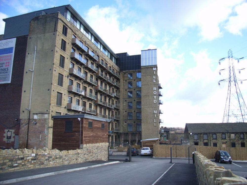 Whitegates Brighouse 2 bedroom Flat To Let in Millroyd Mill, Brighouse