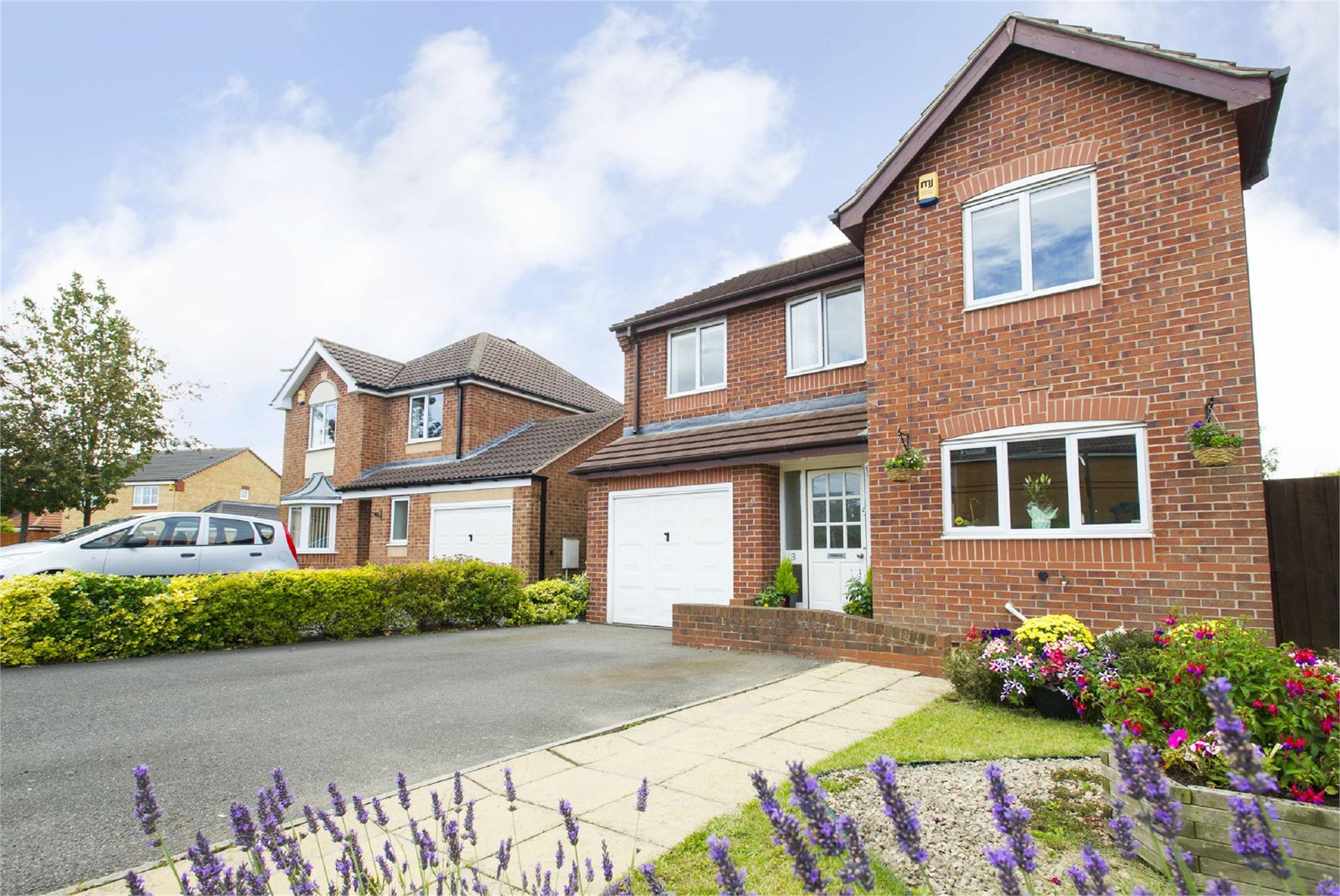 Whitegates Beeston 4 bedroom Detached House SSTC in 3 Ferndene Drive