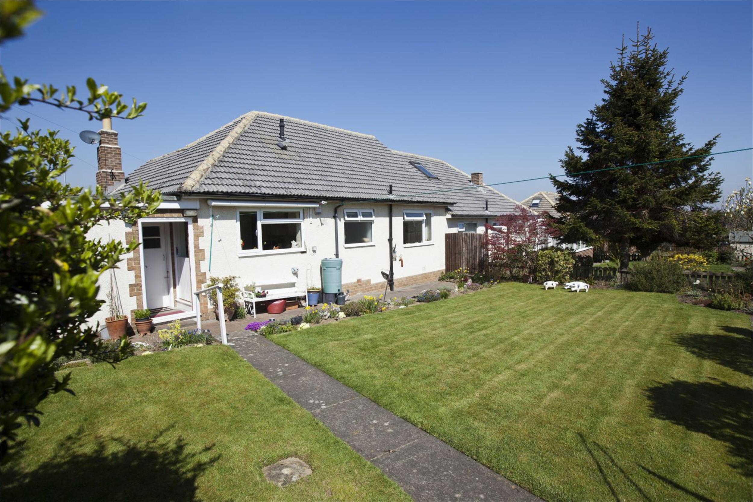 Whitegates Brighouse 2 bedroom SemiDetached Bungalow for sale in