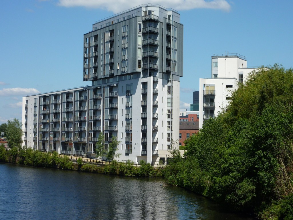 Martin Co Manchester Central 2 Bedroom Apartment To Rent In Vie Vie Building Water Street Castlefield M3 Image 1