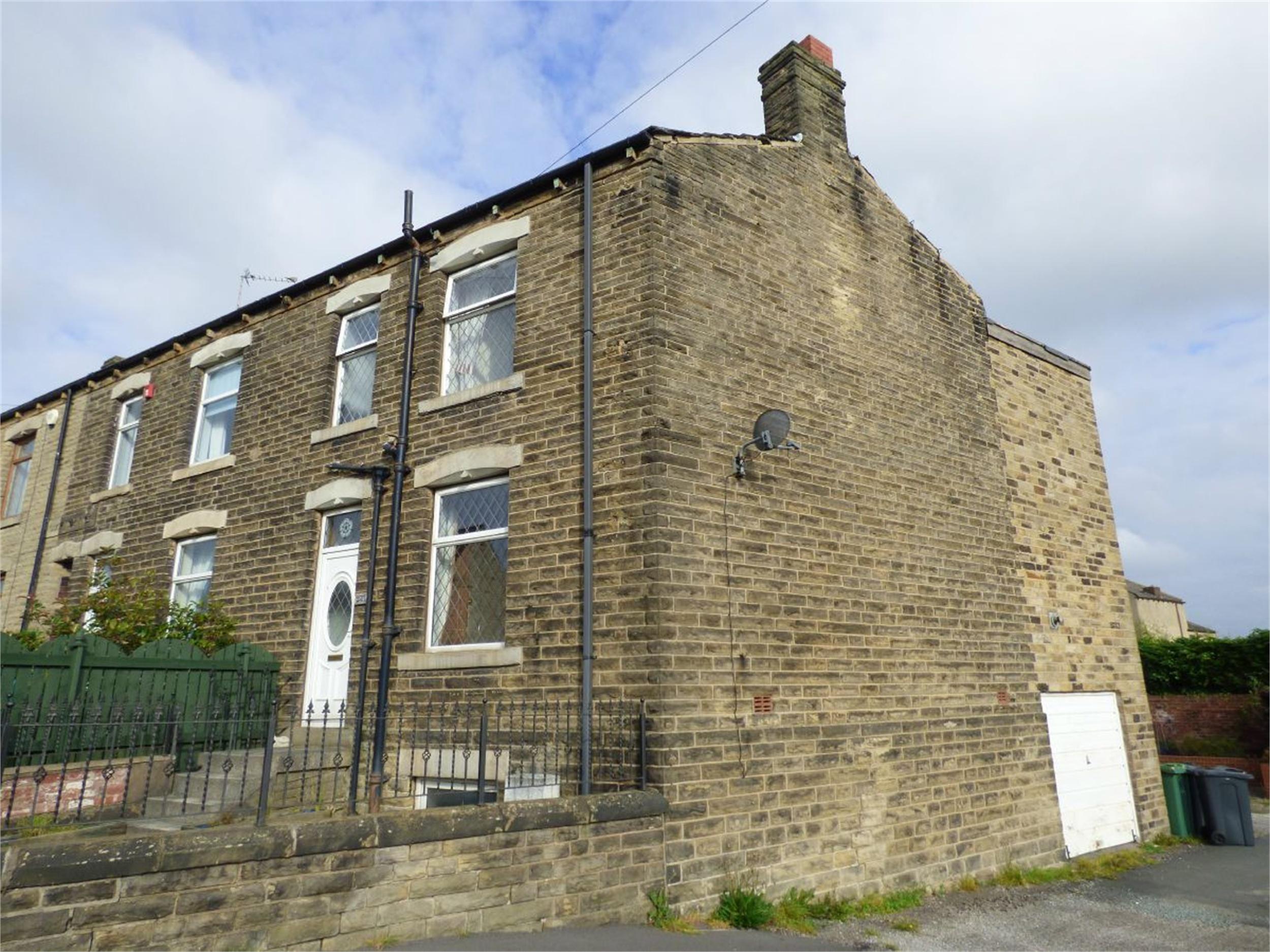 Whitegates Cleckheaton 2 bedroom House for sale in Roberttown Lane, Roberttown, Liversedge, West