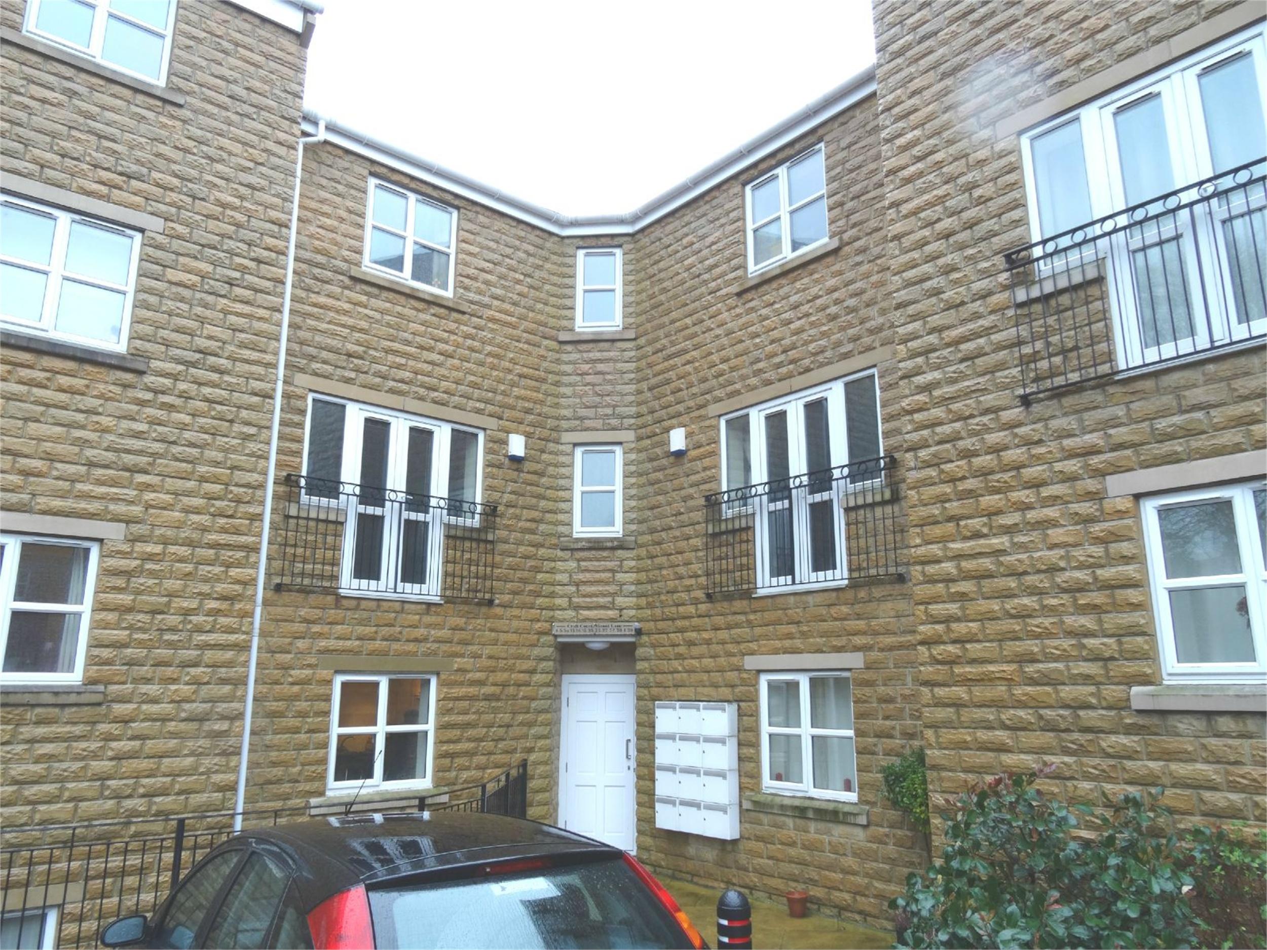 Whitegates Brighouse 2 bedroom Apartment To Let in Croft Court