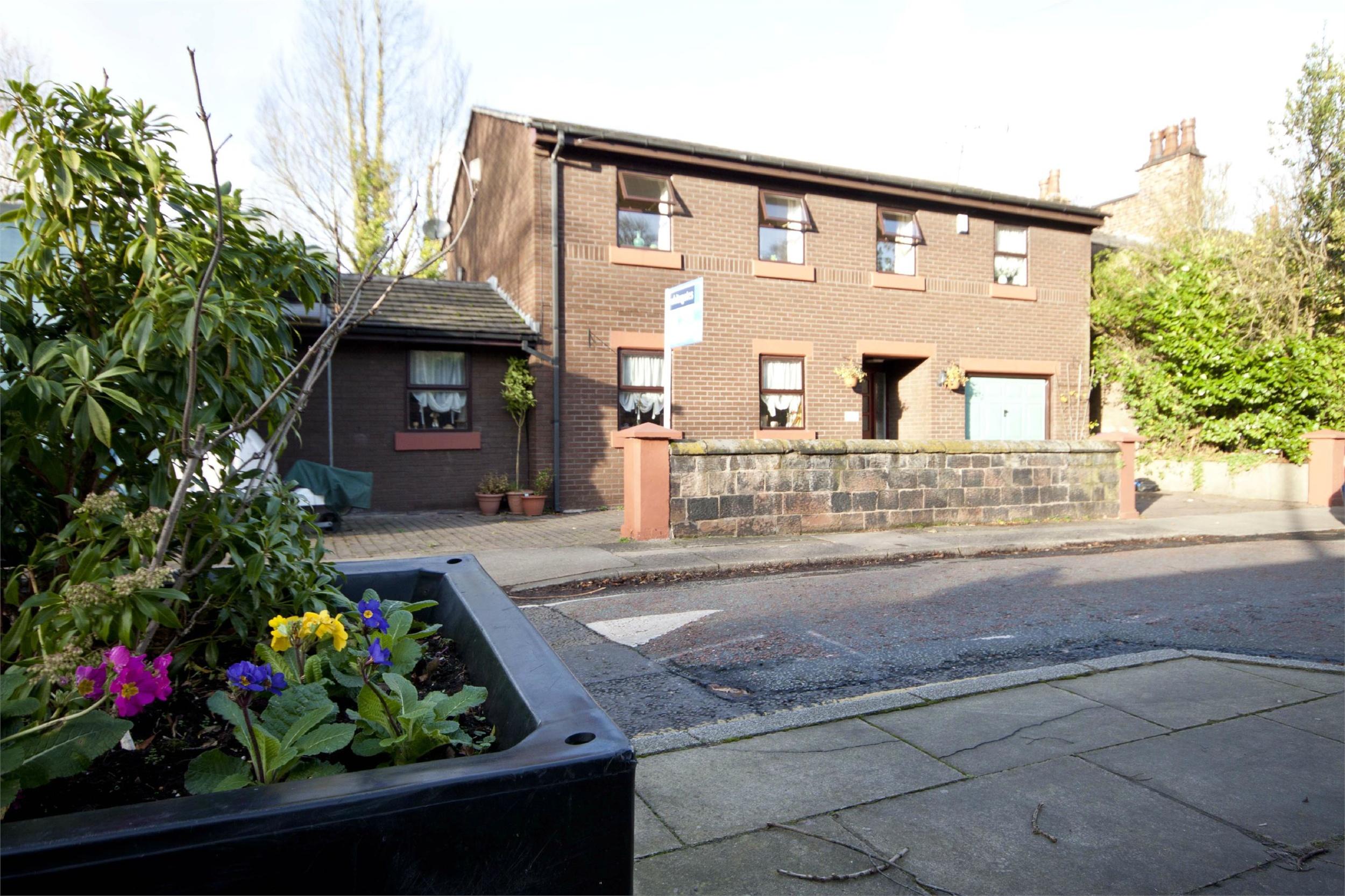 Whitegates Woolton 3 bedroom Detached House For Sale in Allerton Road