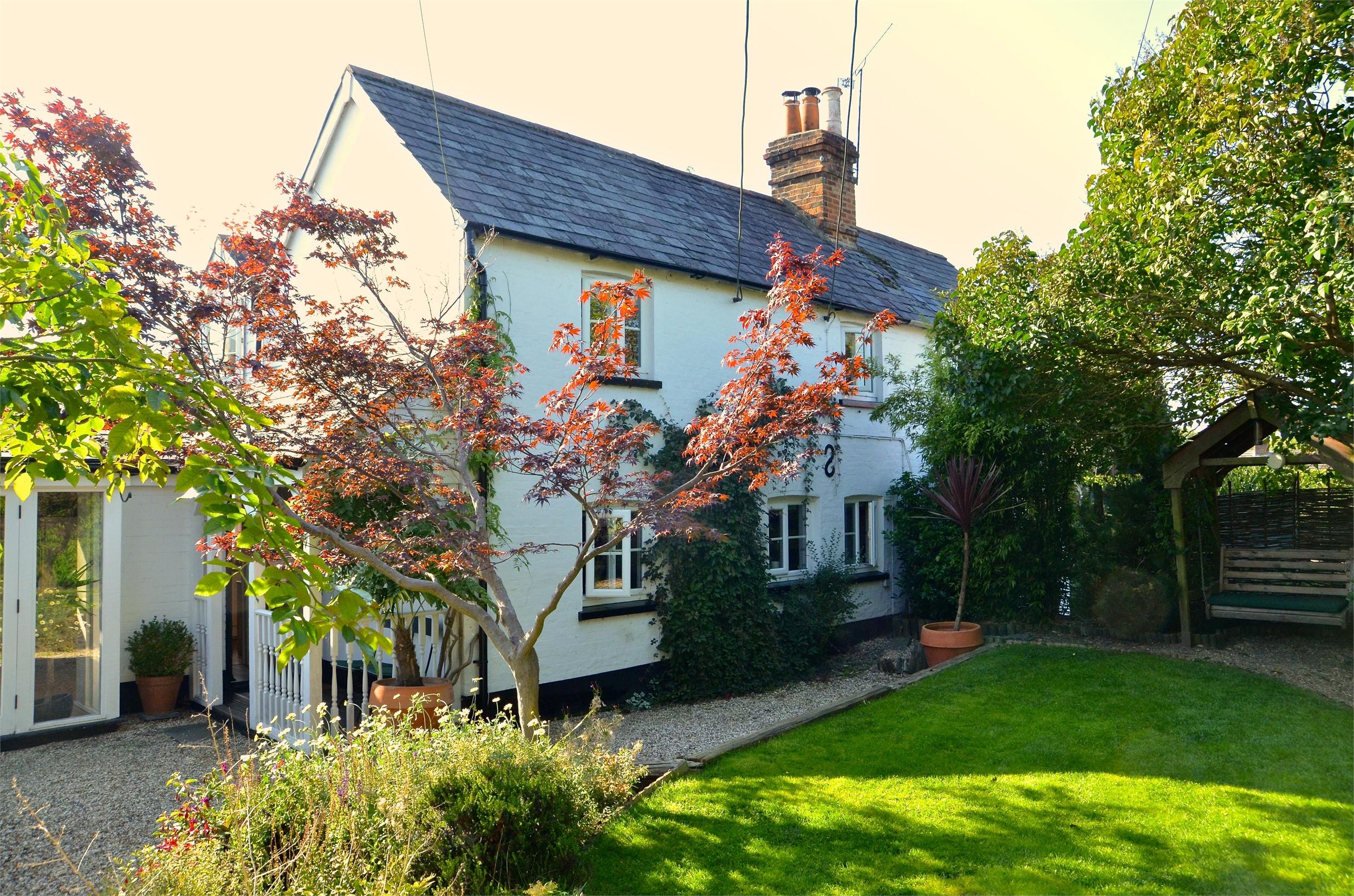 3 Bedroom Semi Detached House For Sale In Reading 3 Bedroom Semi Detached House For Sale In Reading