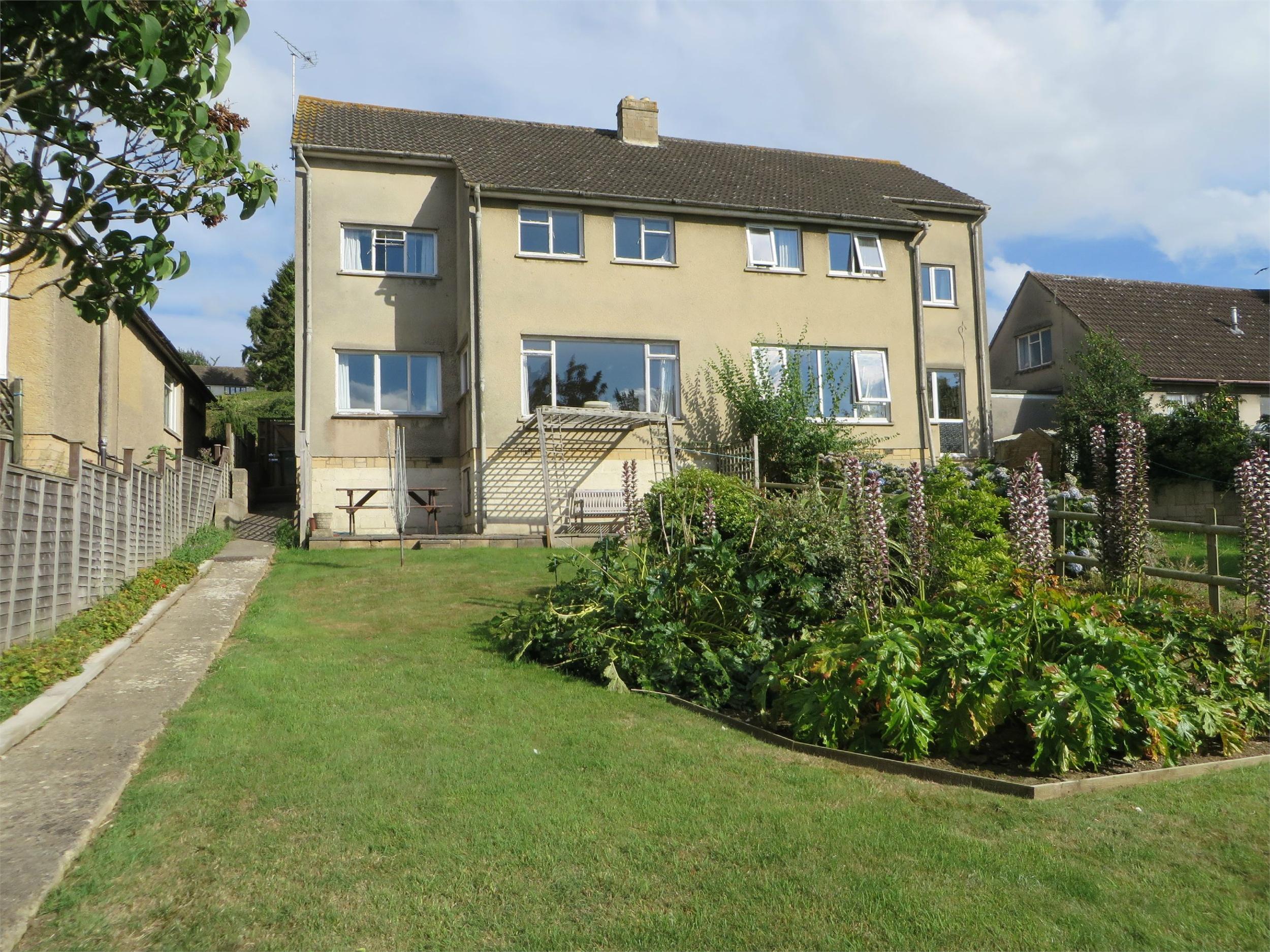Parkers Stroud 4 bedroom SemiDetached House SSTC in Cotswold Green