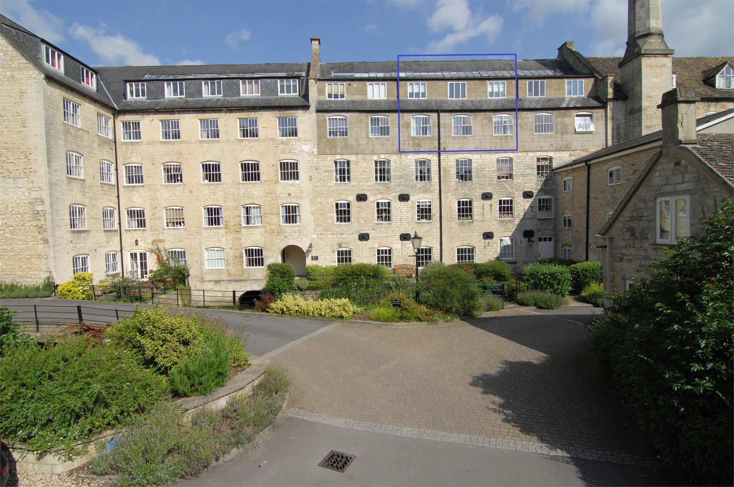 Parkers Nailsworth 3 bedroom Penthouse for sale in Dunkirk Mills