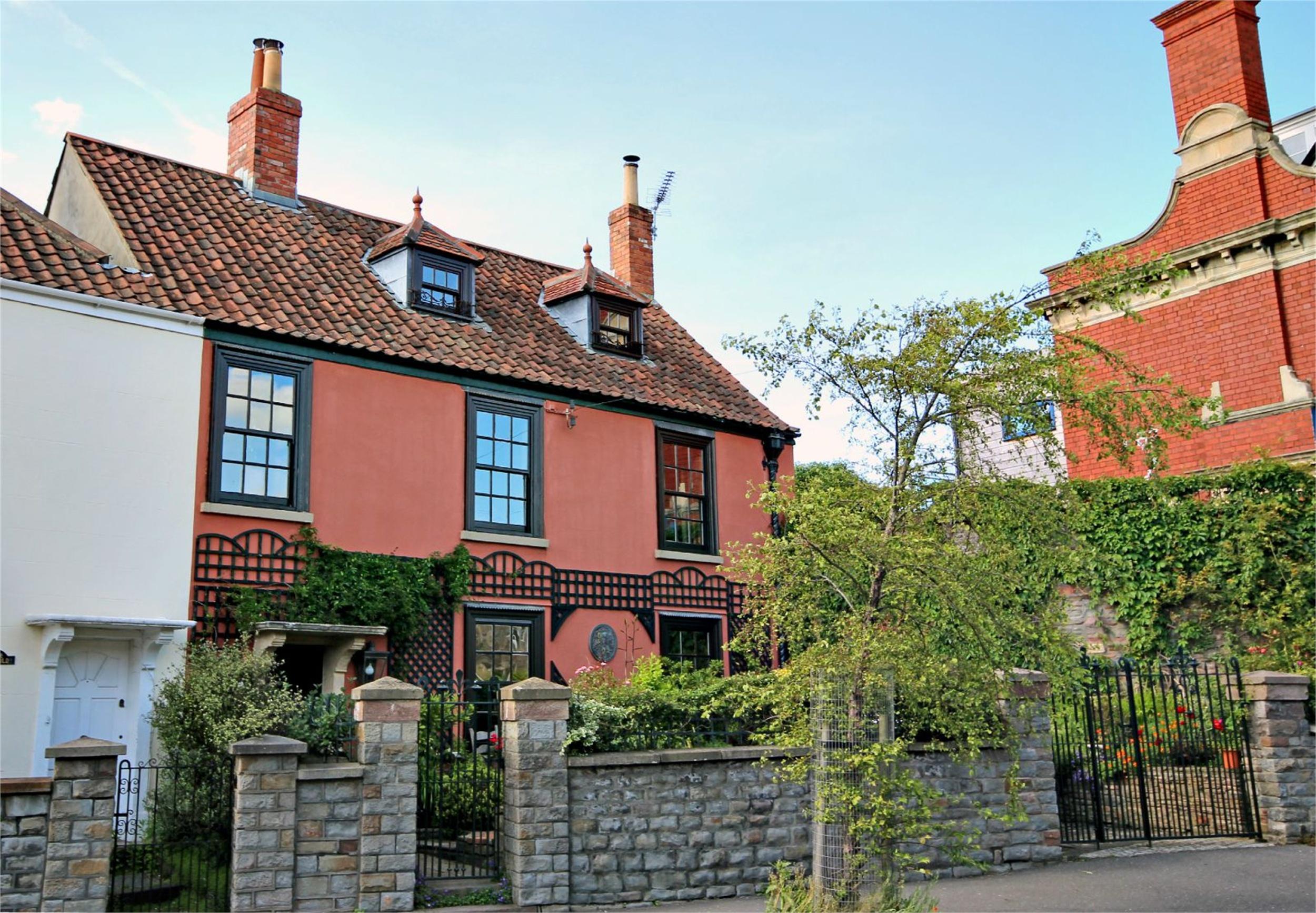 CJ Hole 4 bedroom Cottage for sale in Bell Hill, Stapleton