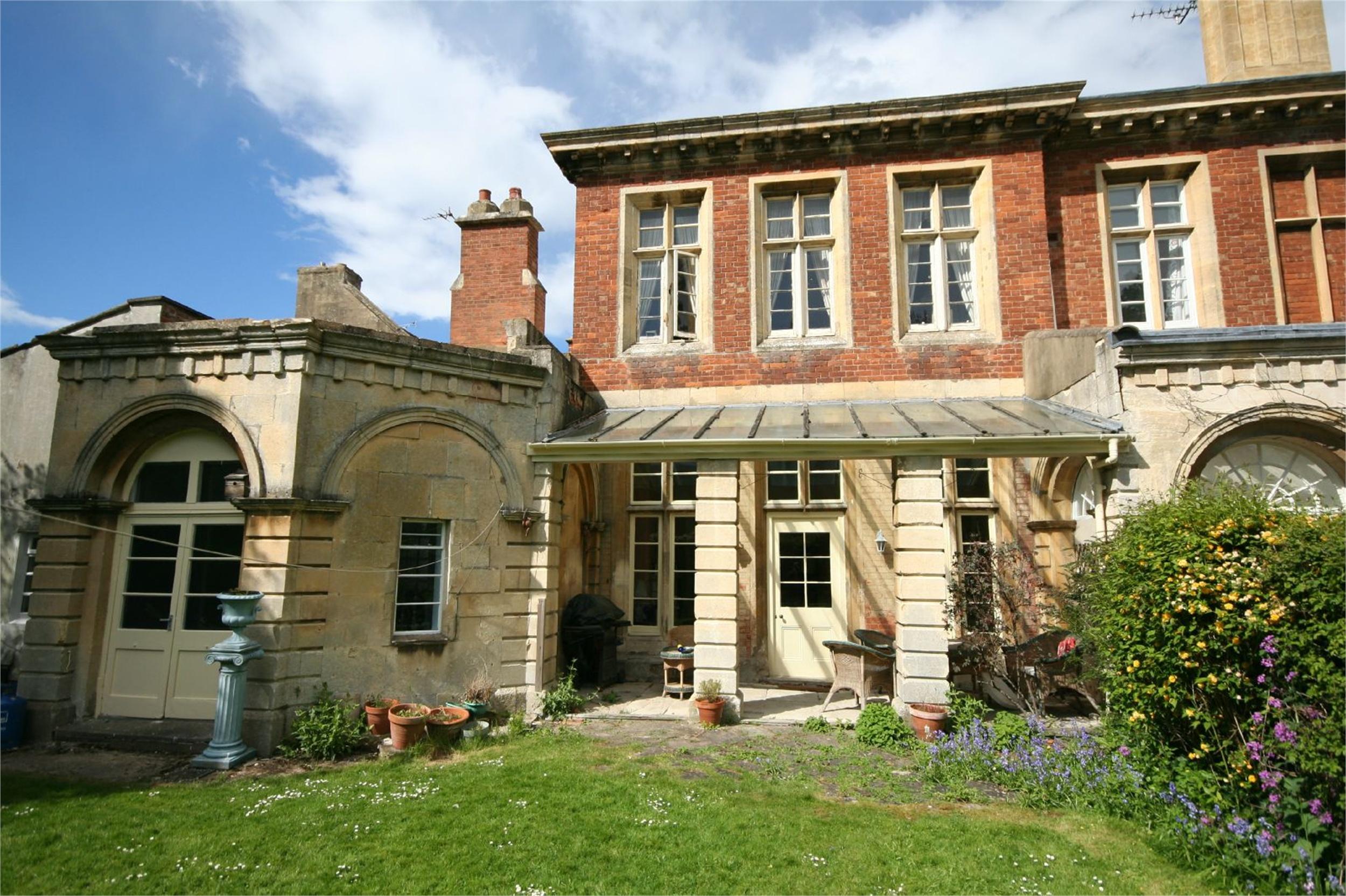 CJ Hole Cheltenham 5 bedroom House for sale in Swindon Village