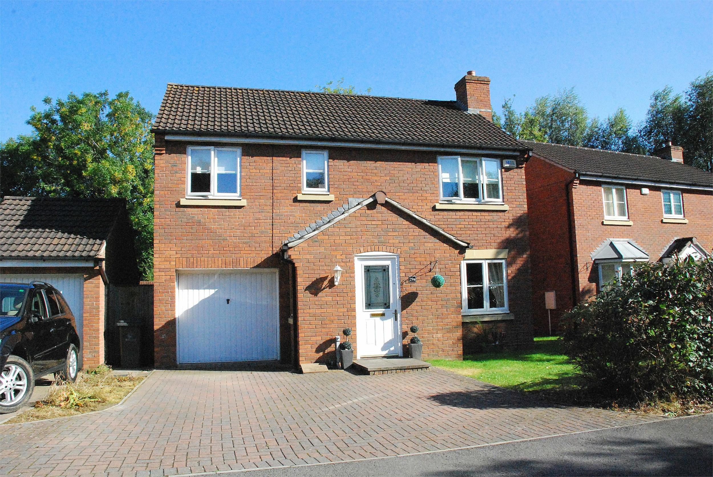 CJ Hole Hucclecote 4 bedroom Detached House For Sale in Carisbrooke