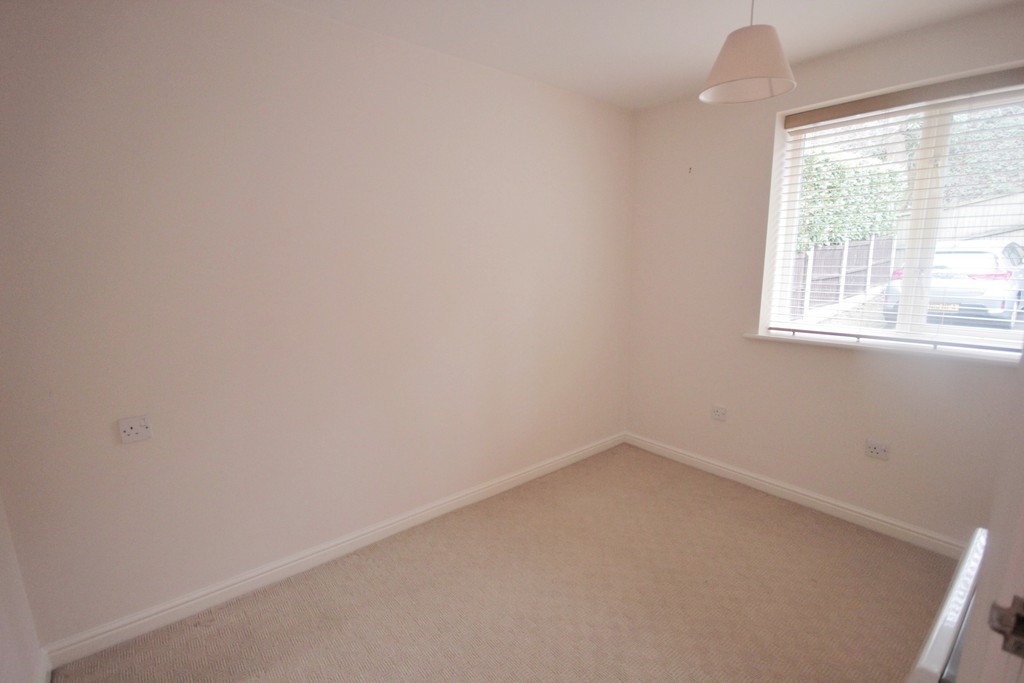 Martin & Co Sheffield 2 bedroom Apartment Let in Southwood Grove, Sheffield