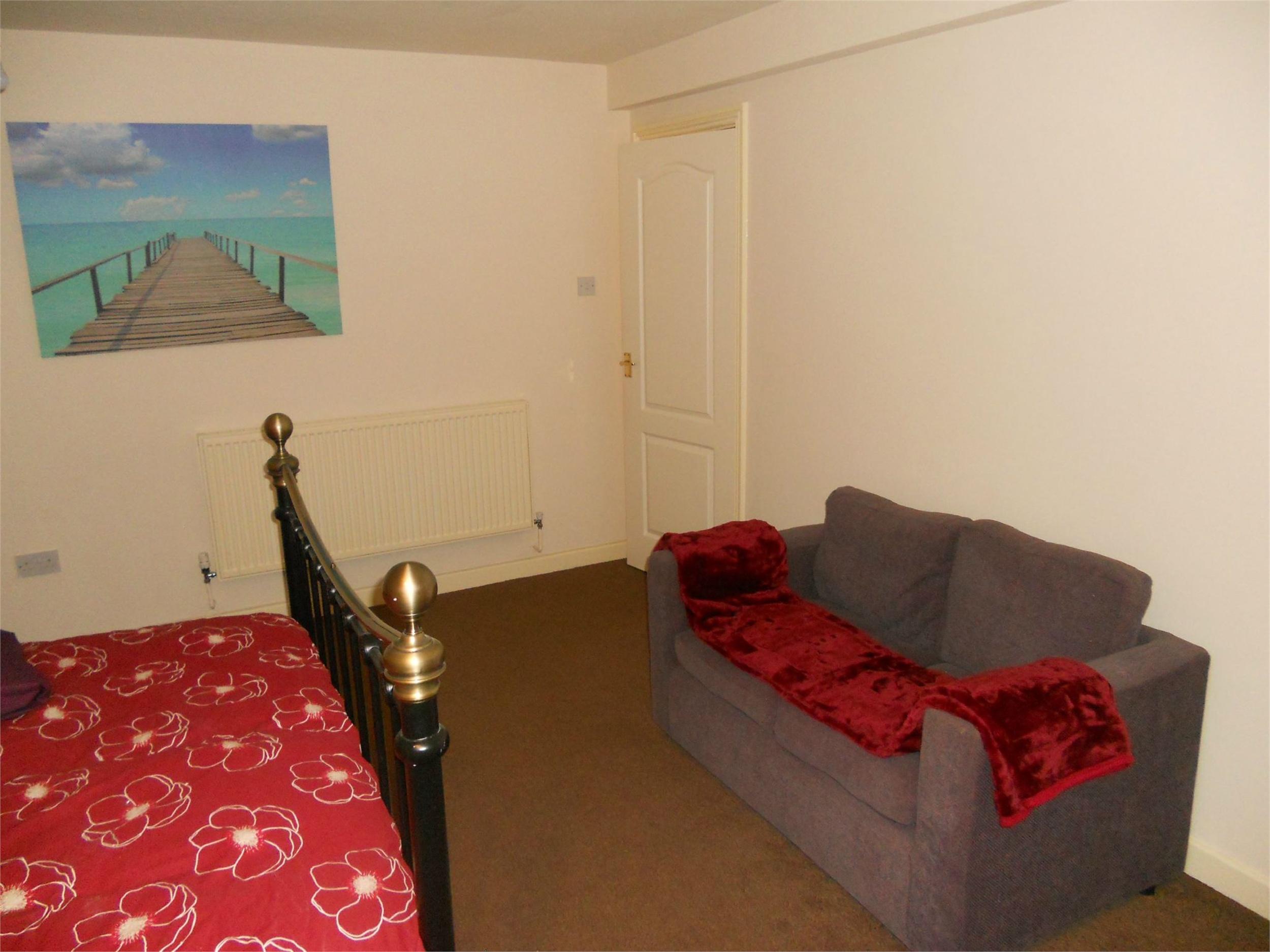 Whitegates Keighley 2 bedroom Apartment to rent in 216a Skipton Road