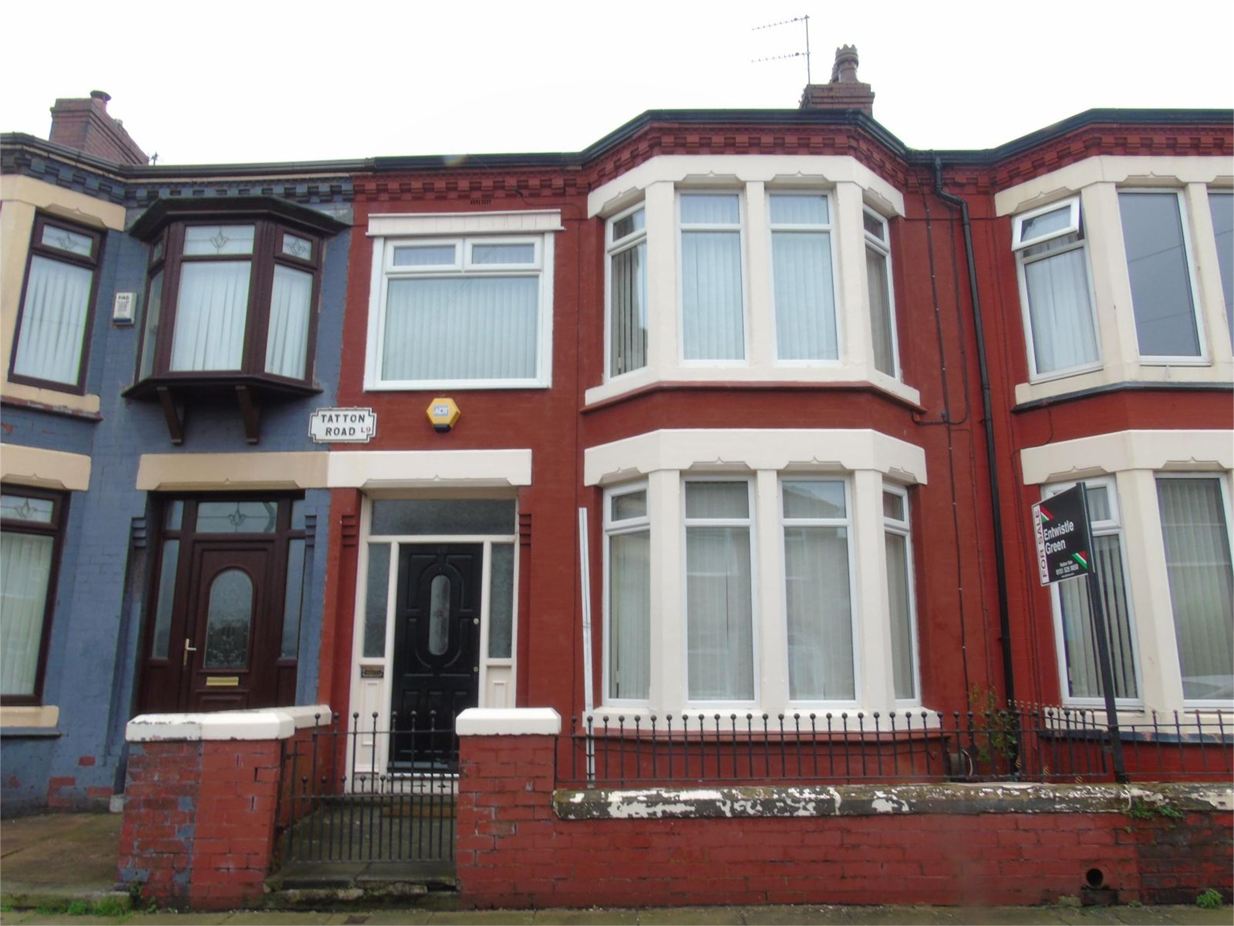 Whitegates Walton Vale 3 bedroom Terraced House SSTC in Tatton Road