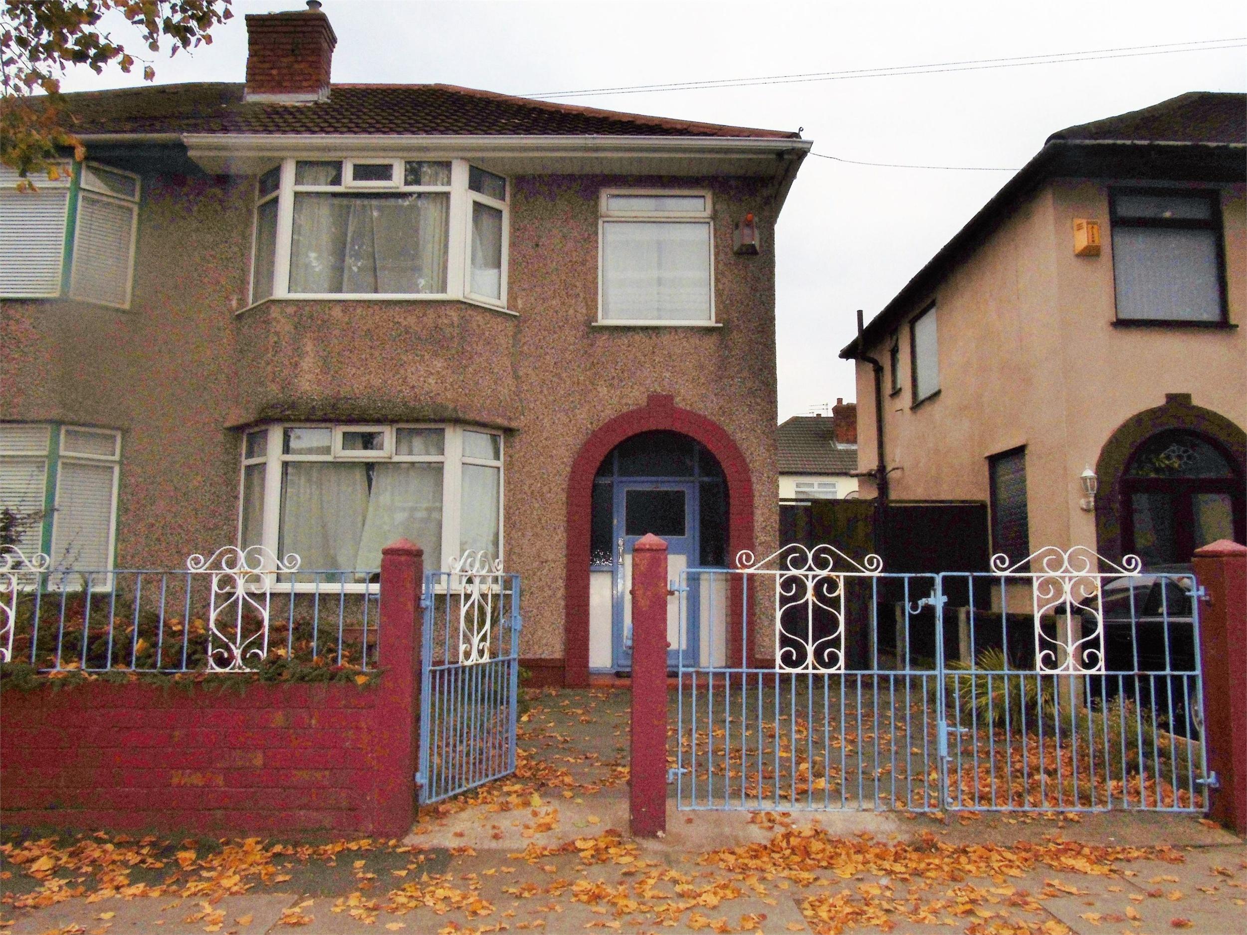 Whitegates Walton Vale 3 bedroom SemiDetached House for sale in Bull